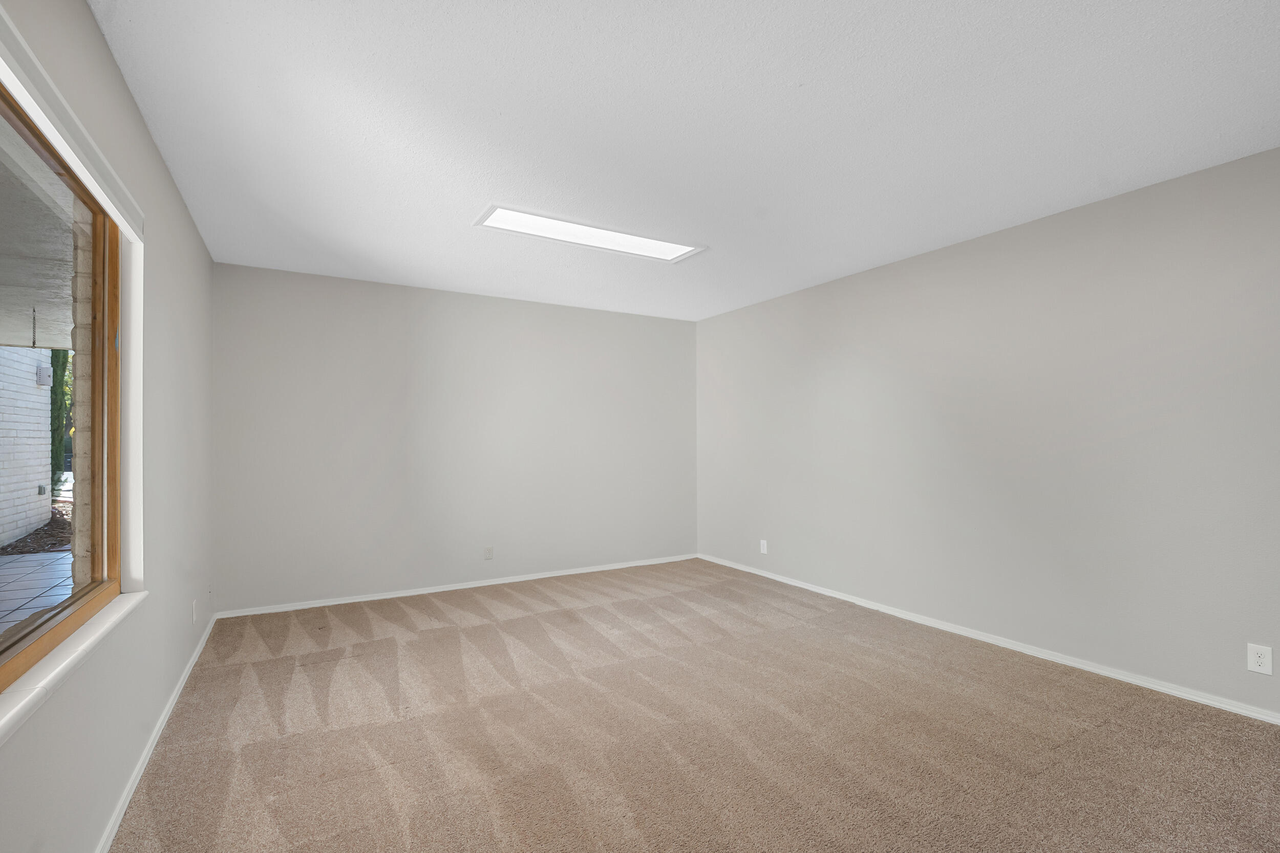 901 POCO CERRO Court SE