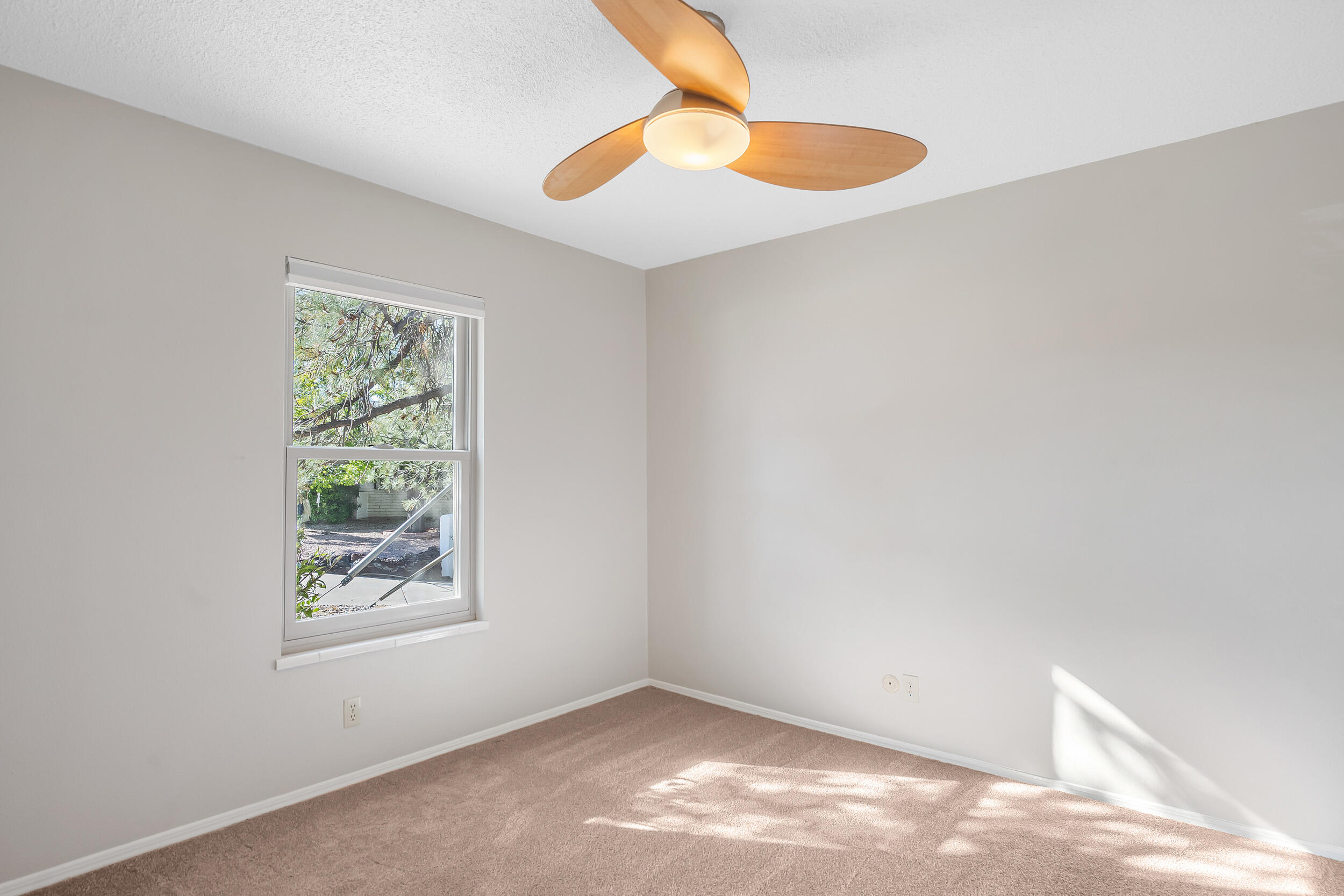 901 POCO CERRO Court SE