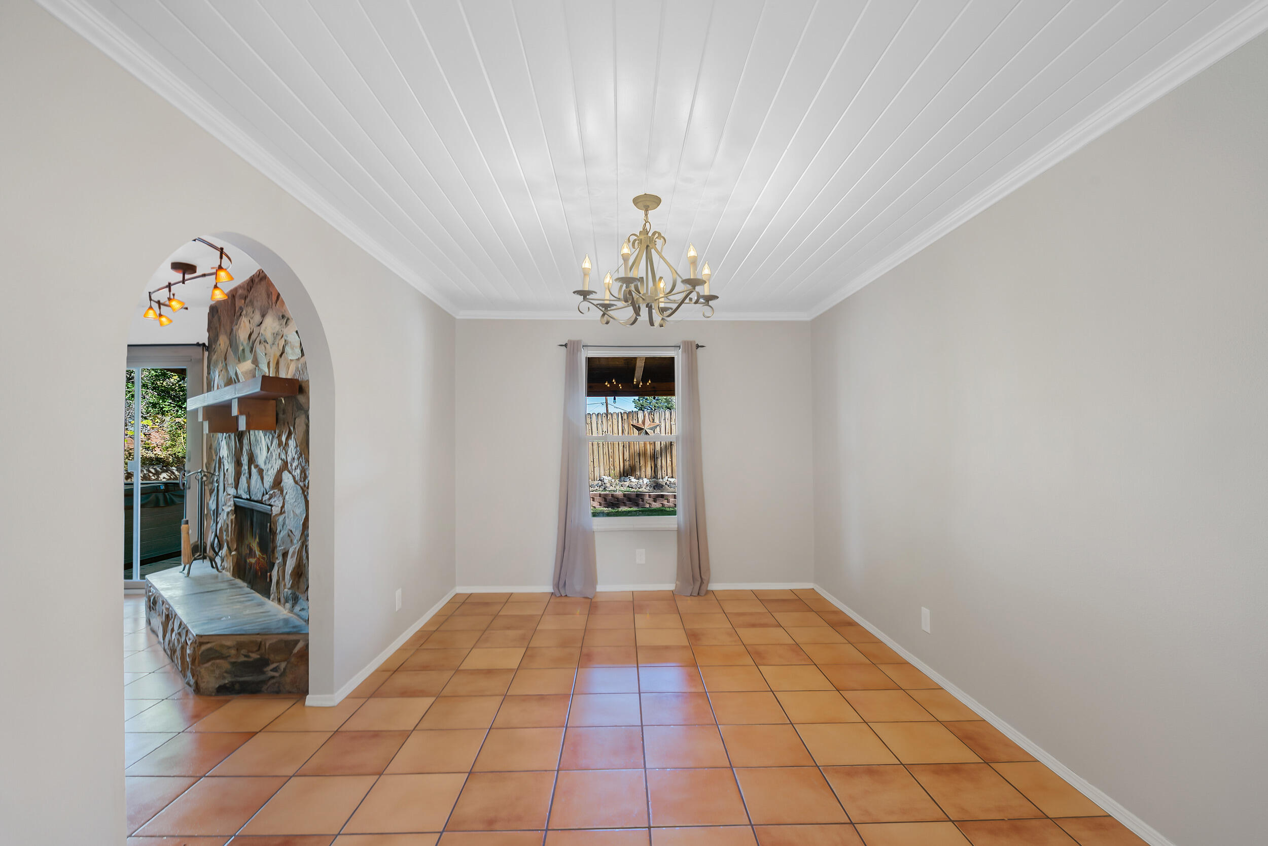 901 POCO CERRO Court SE