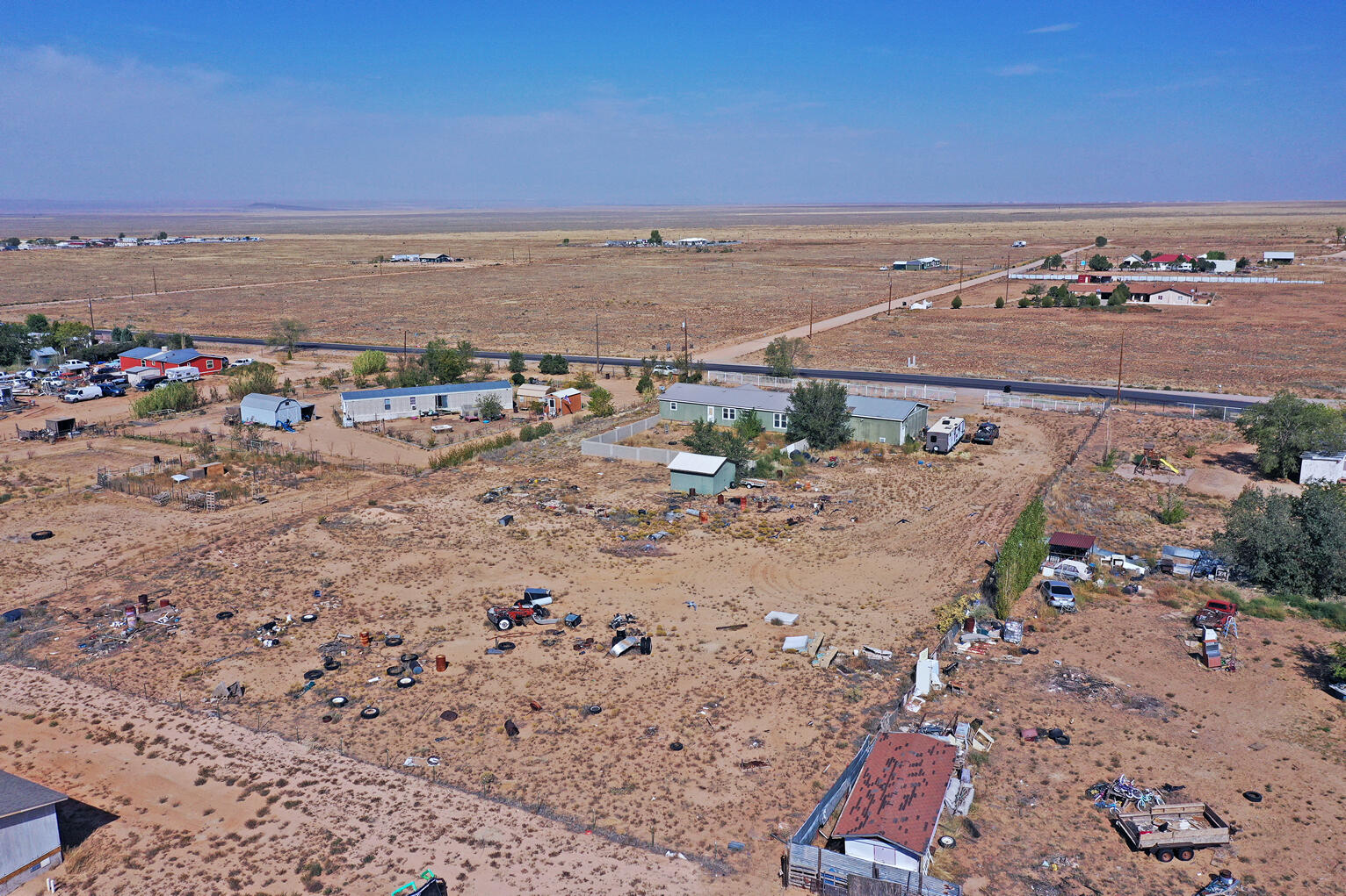 570 MEADOWLAKE Road