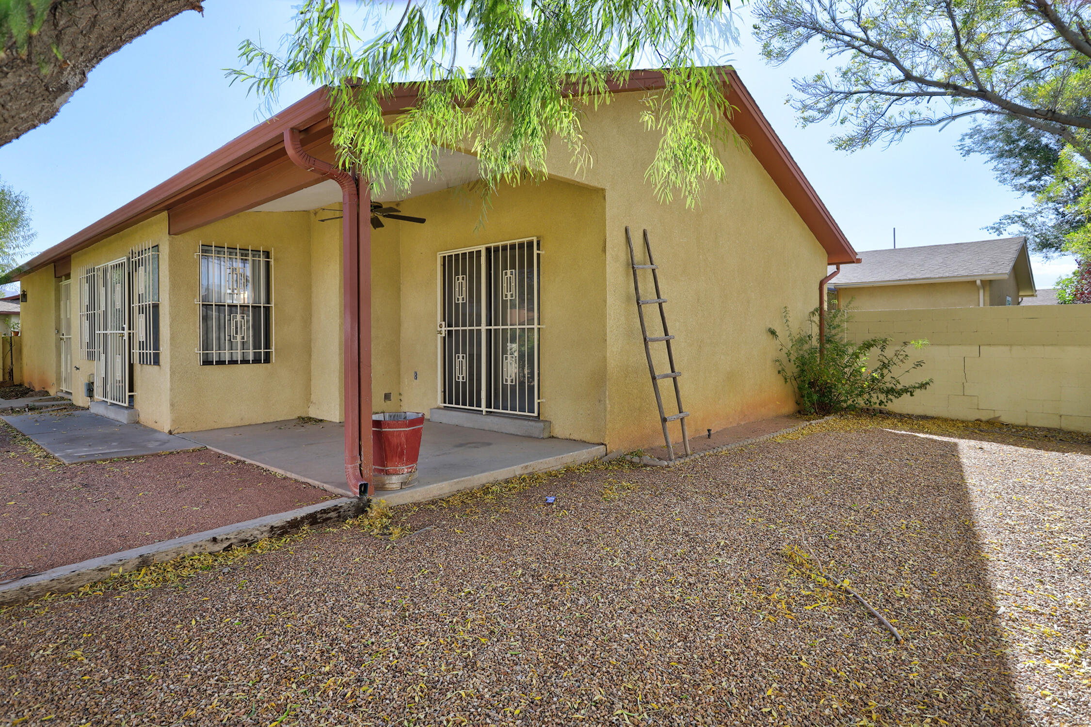 409 Rock Creek Park Avenue NE