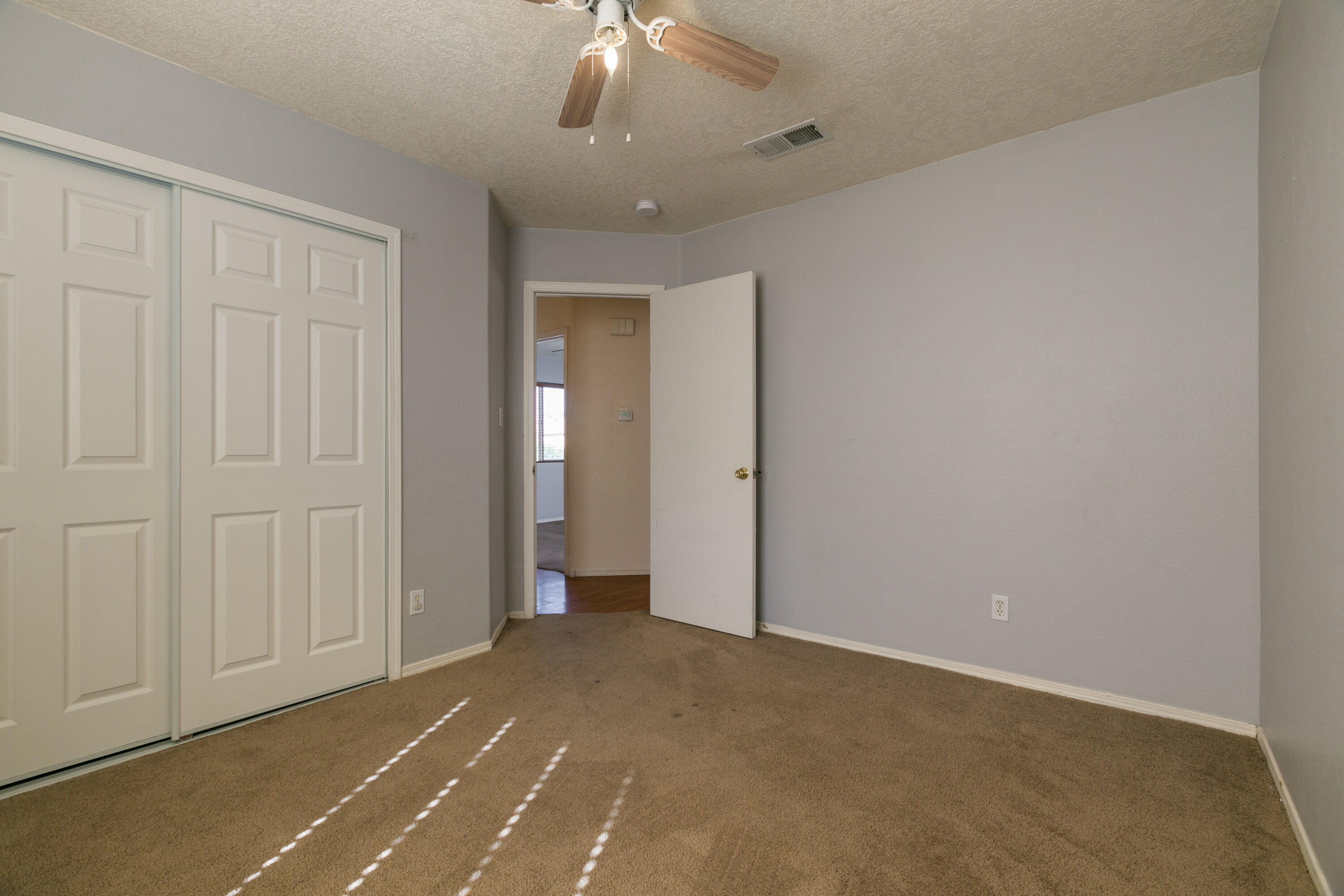 300 SAN TOMAS Lane SW