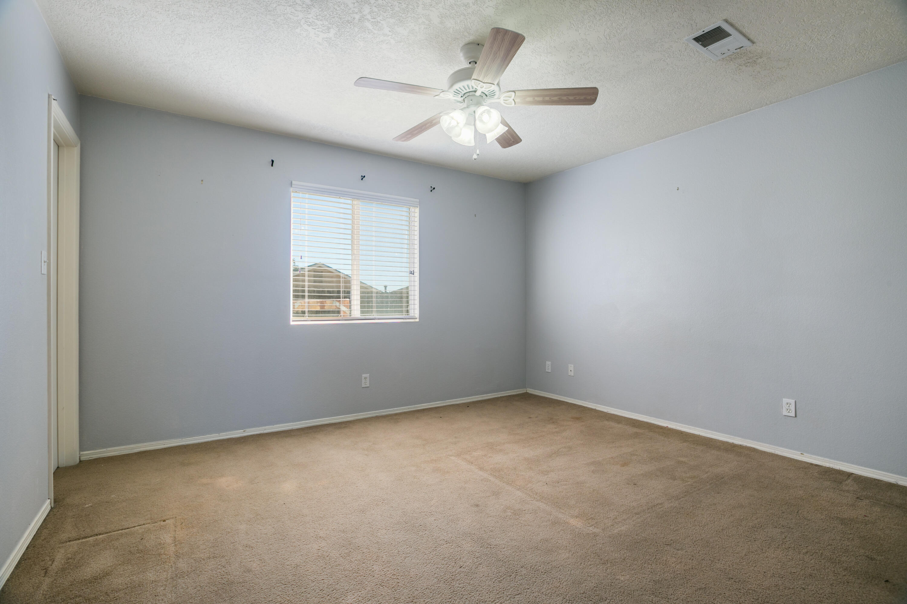 300 SAN TOMAS Lane SW