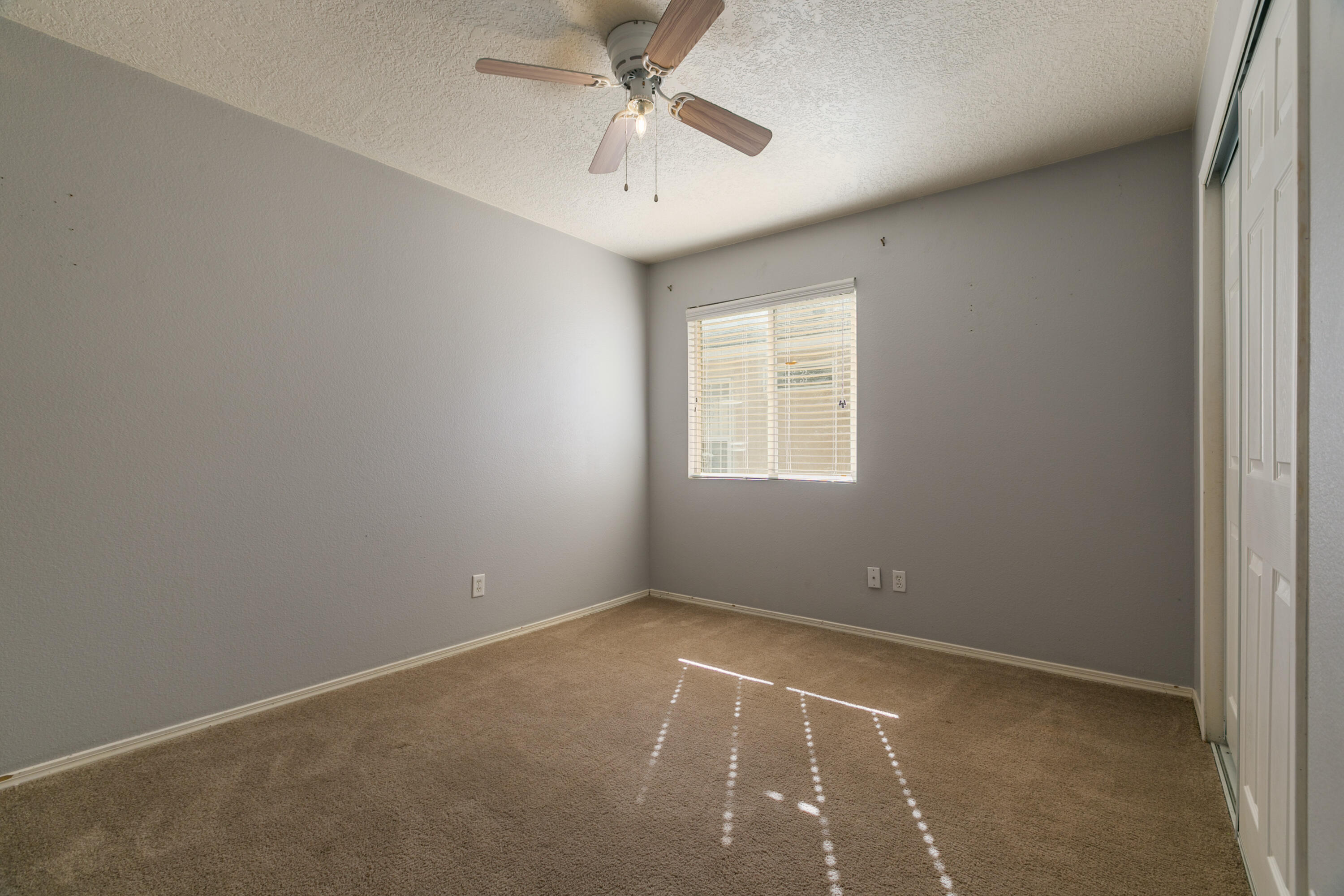 300 SAN TOMAS Lane SW