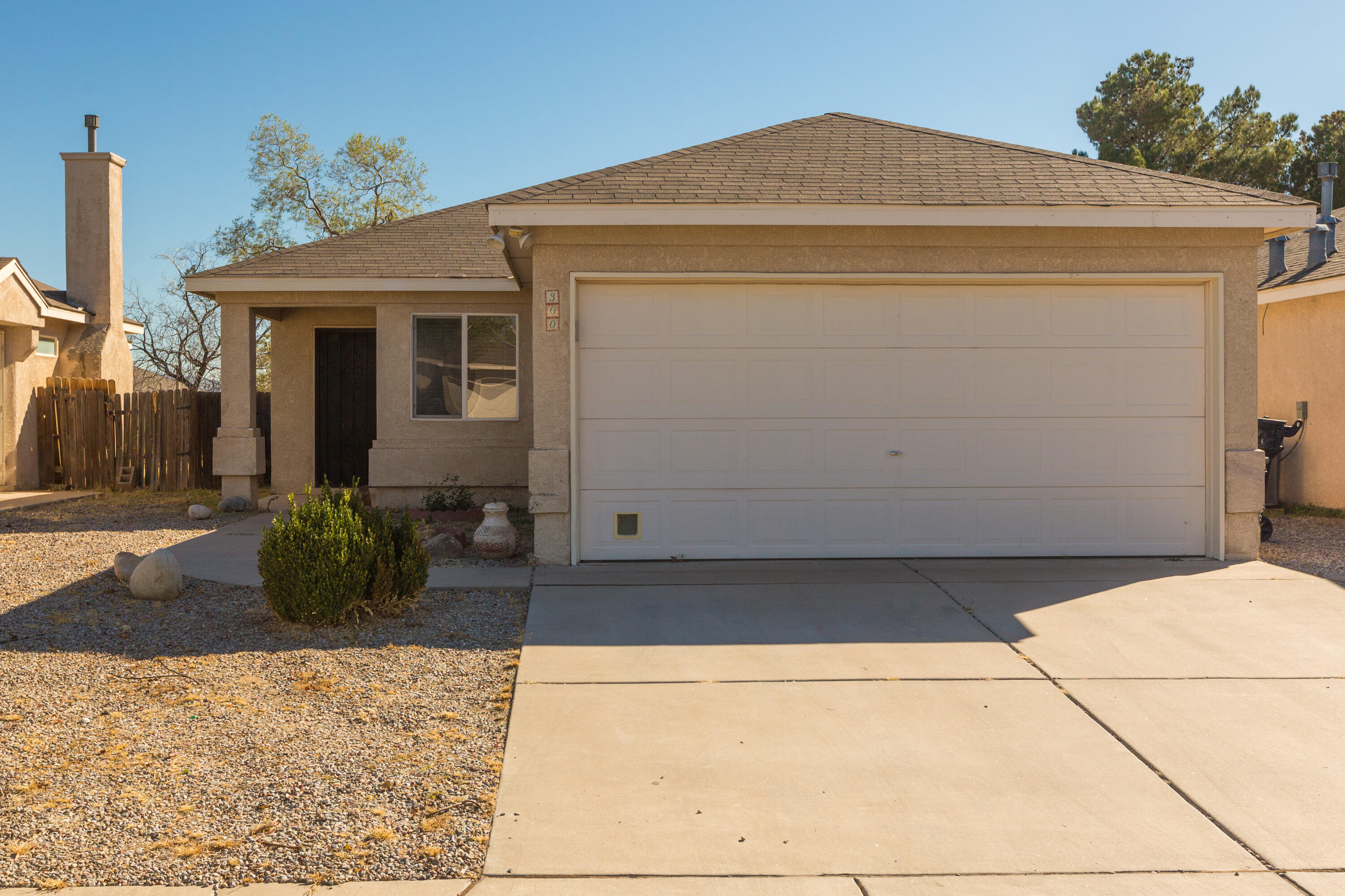 300 SAN TOMAS Lane SW