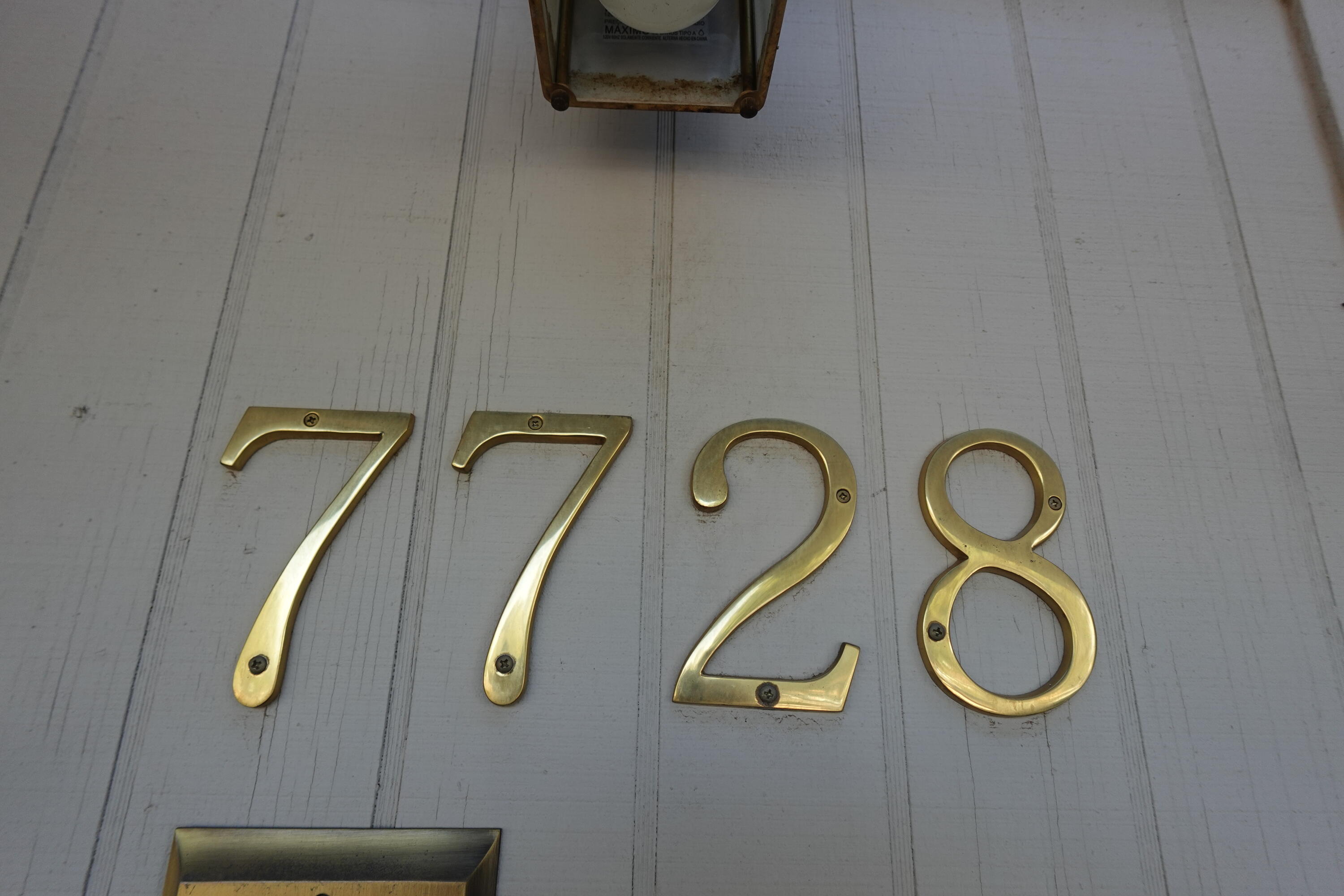 7728 El Conde Avenue NE