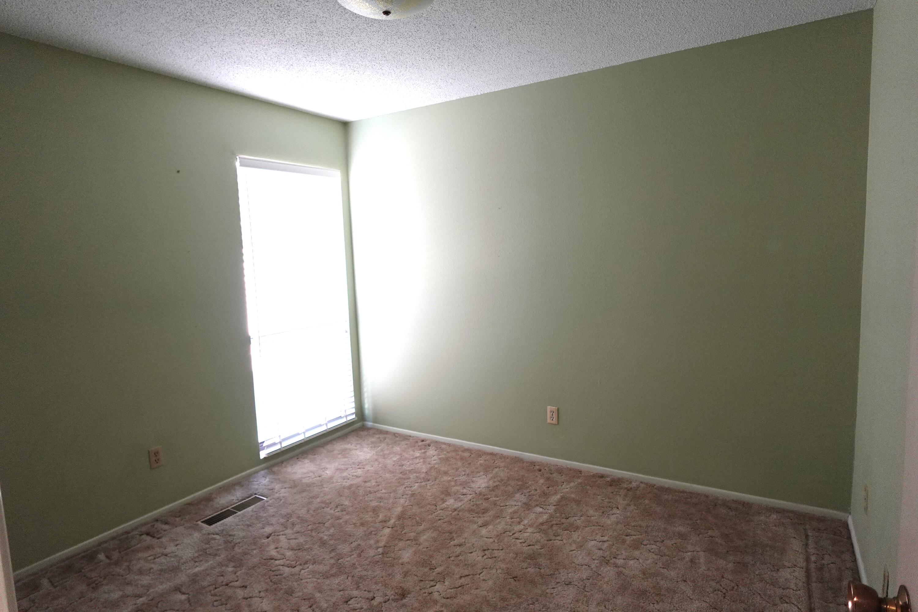 7728 El Conde Avenue NE