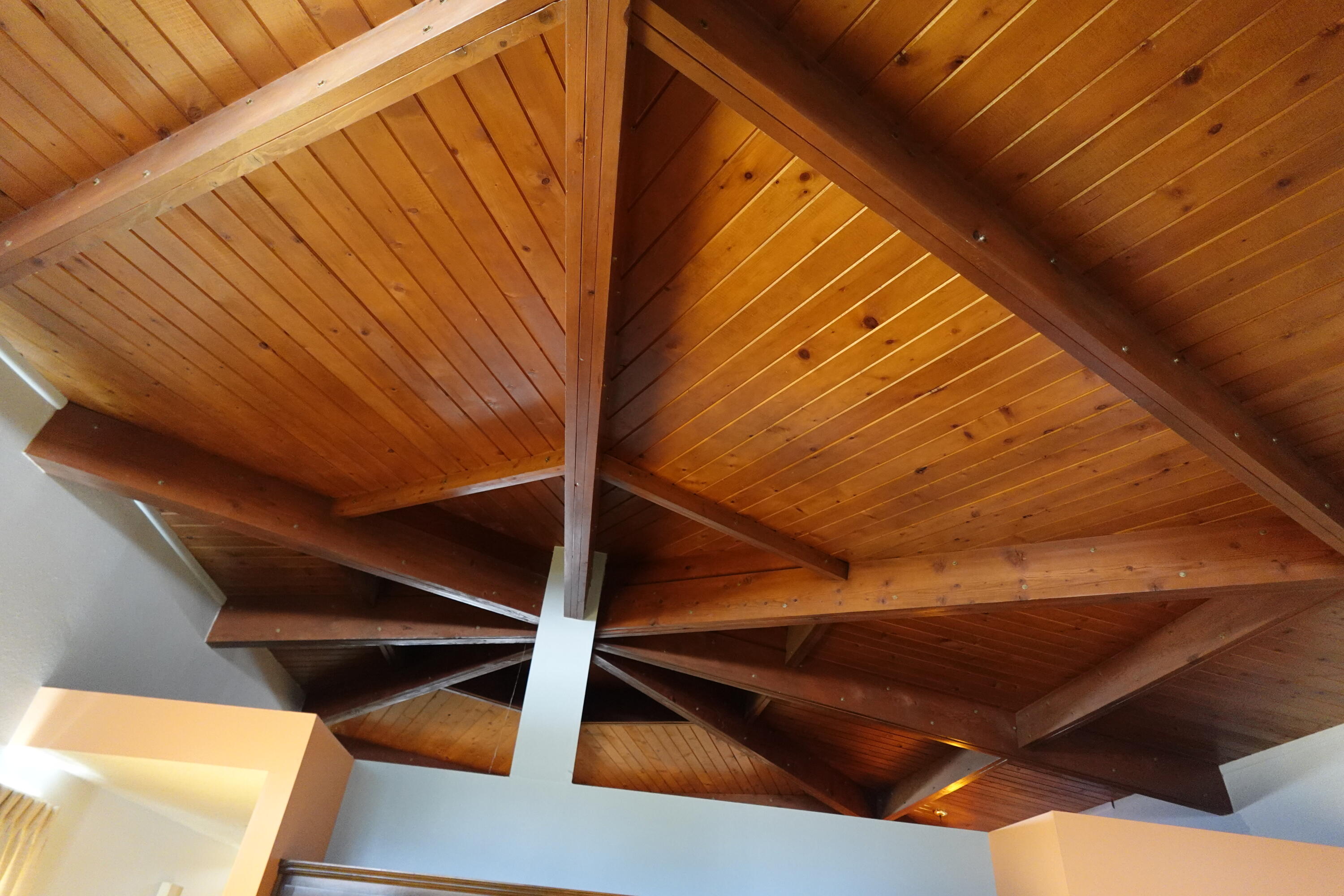 7728 El Conde Avenue NE