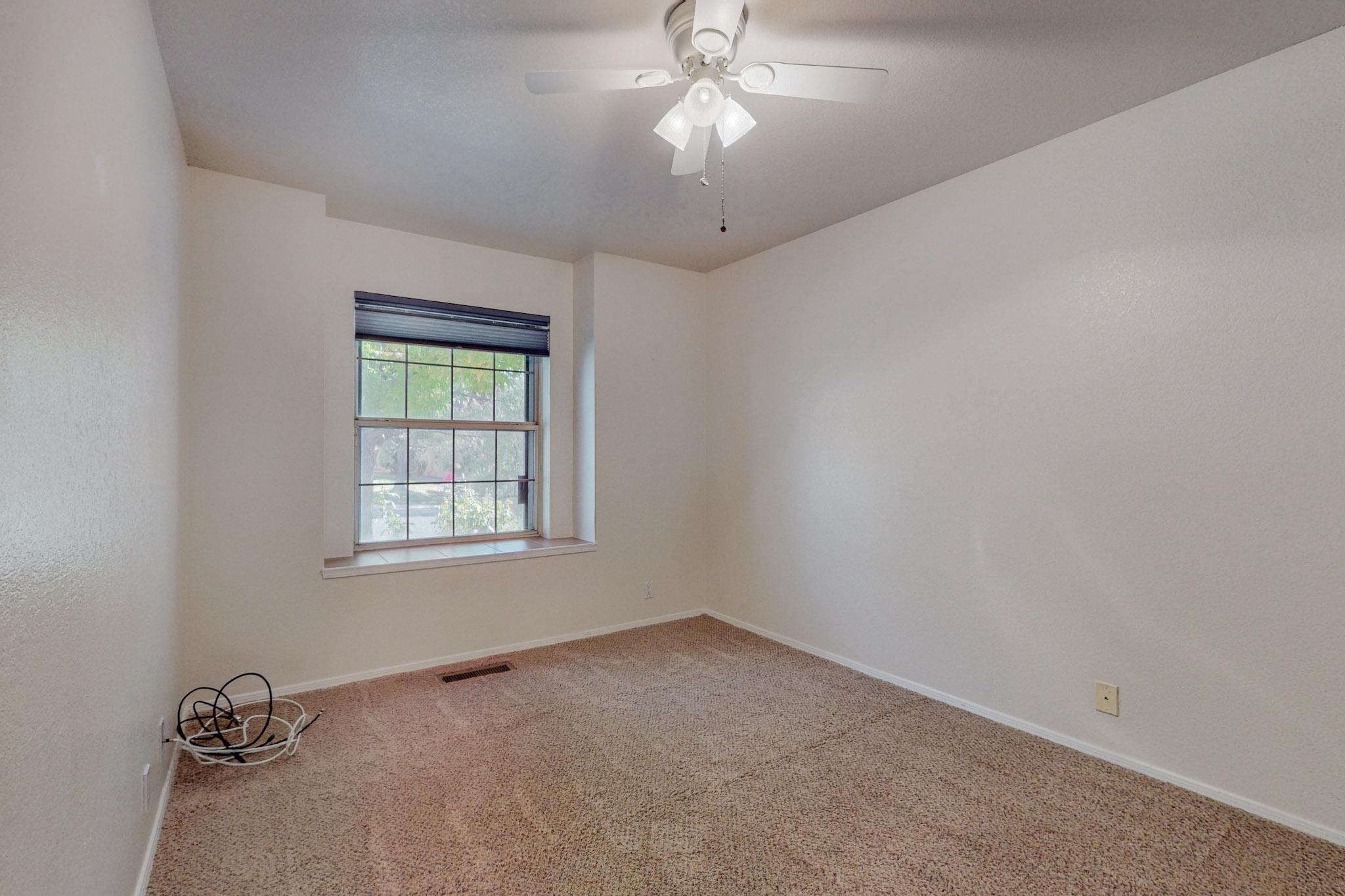 1215 BLUE QUAIL Road NE