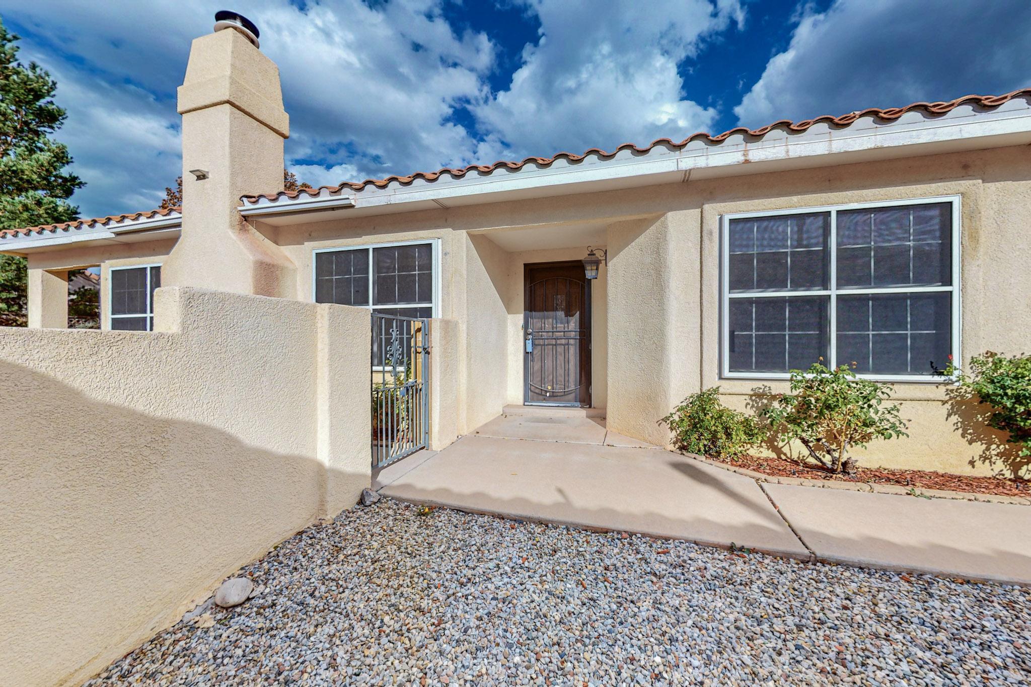 1215 BLUE QUAIL Road NE