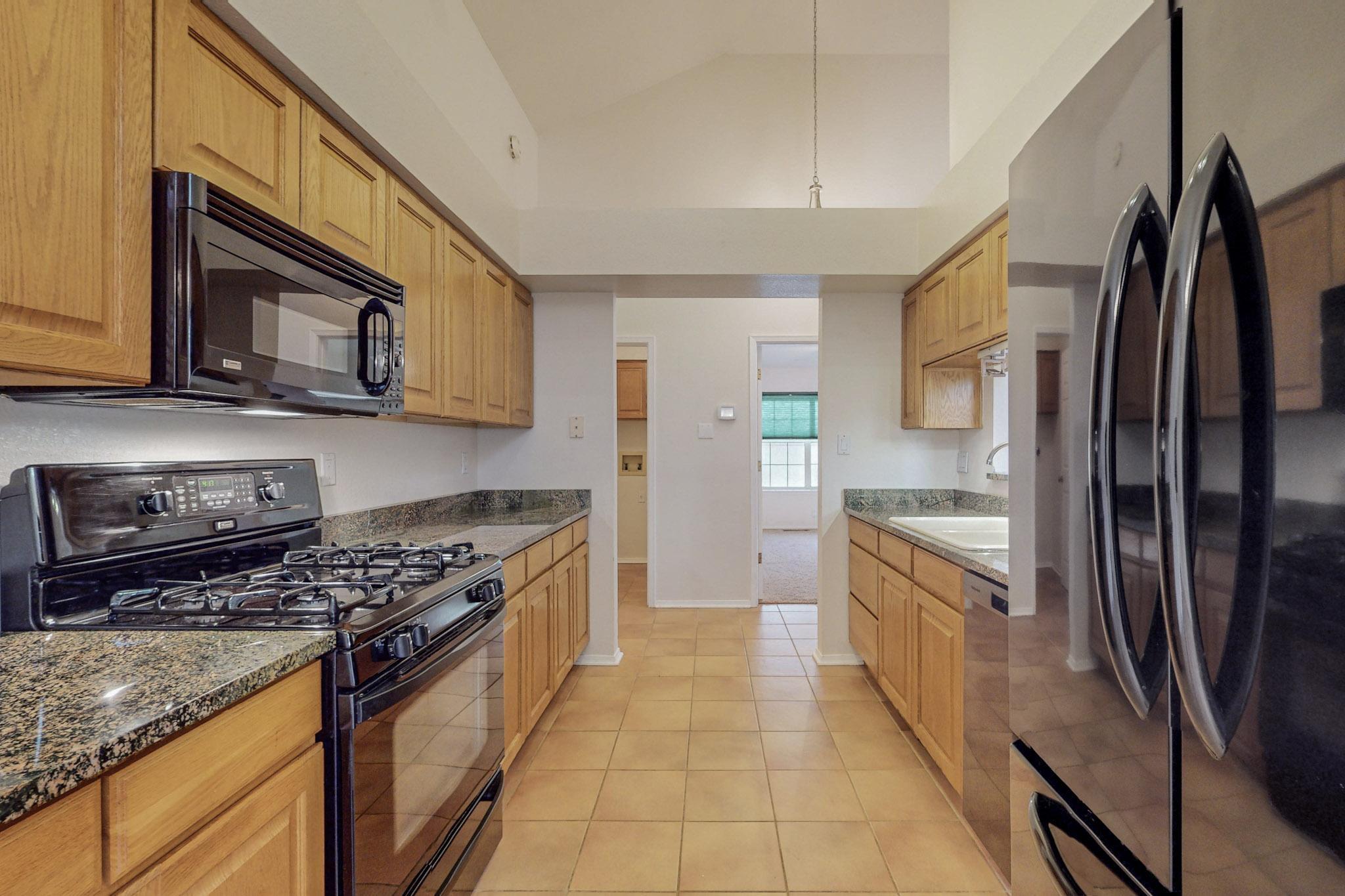 1215 BLUE QUAIL Road NE