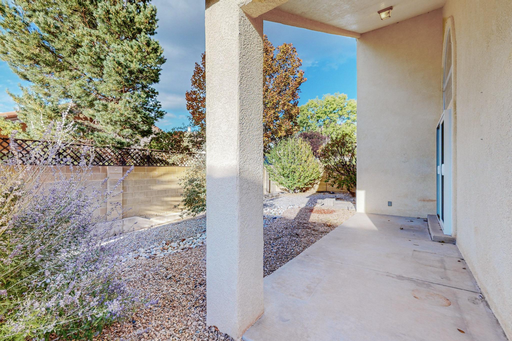 1215 BLUE QUAIL Road NE