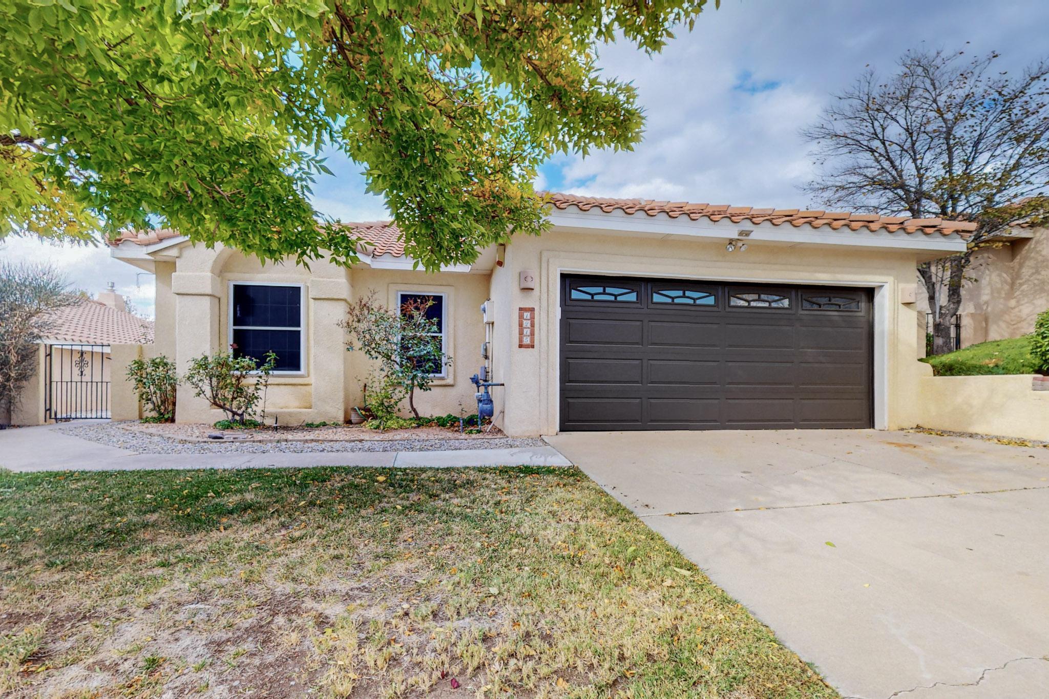 1215 BLUE QUAIL Road NE