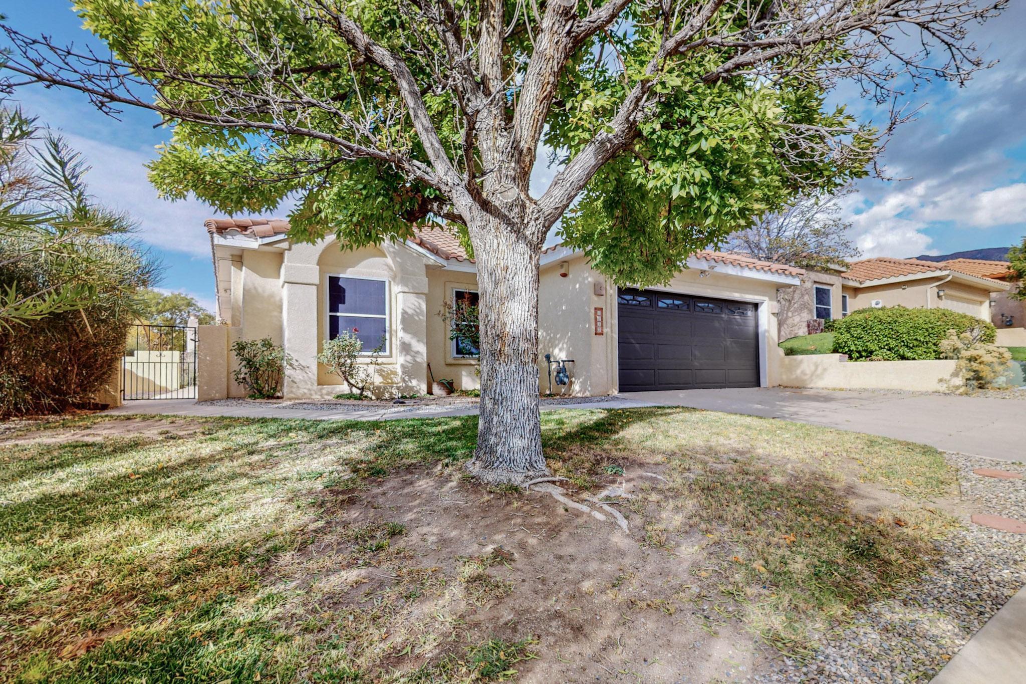 1215 BLUE QUAIL Road NE