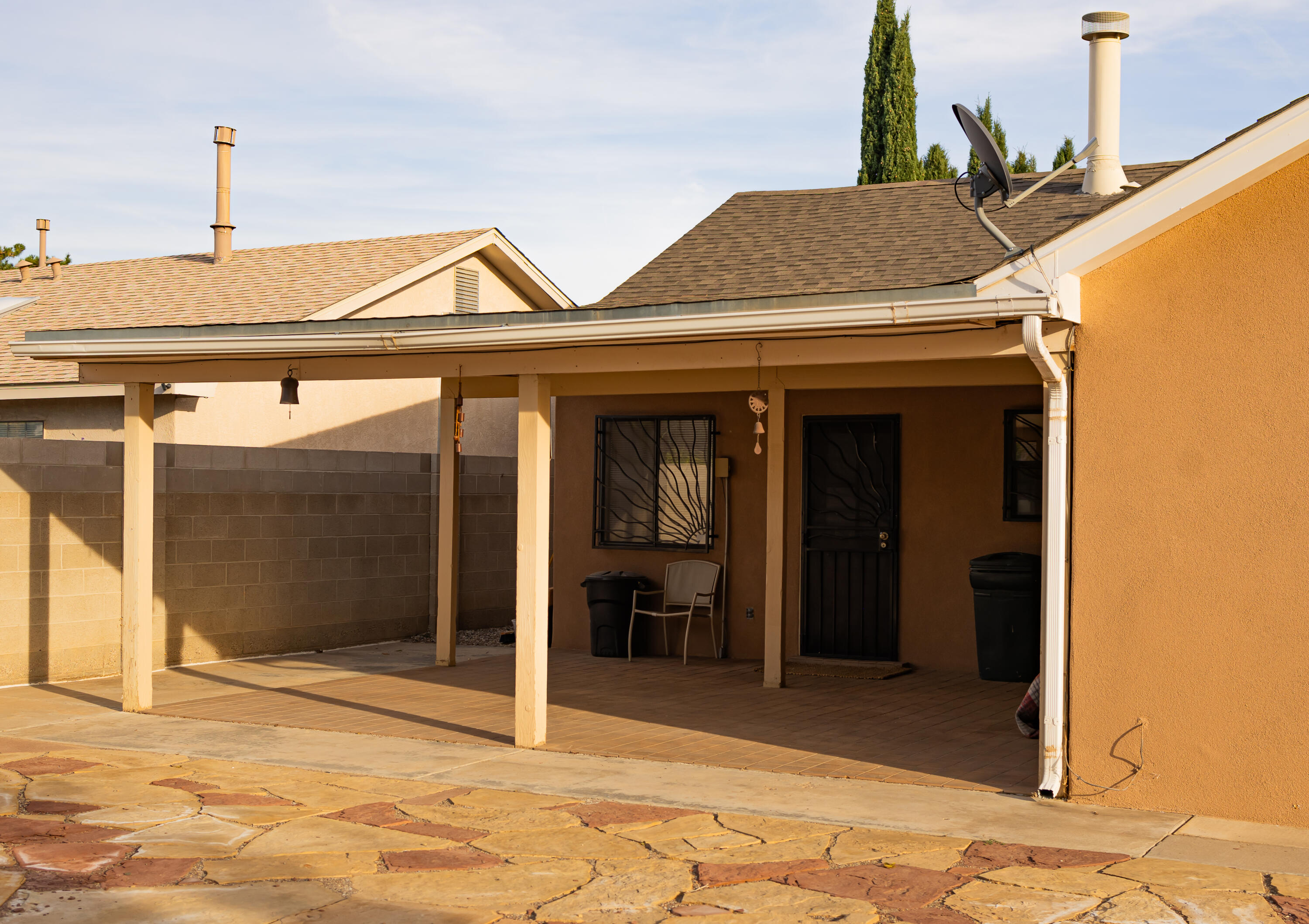 5127 GAVIOTA NW
