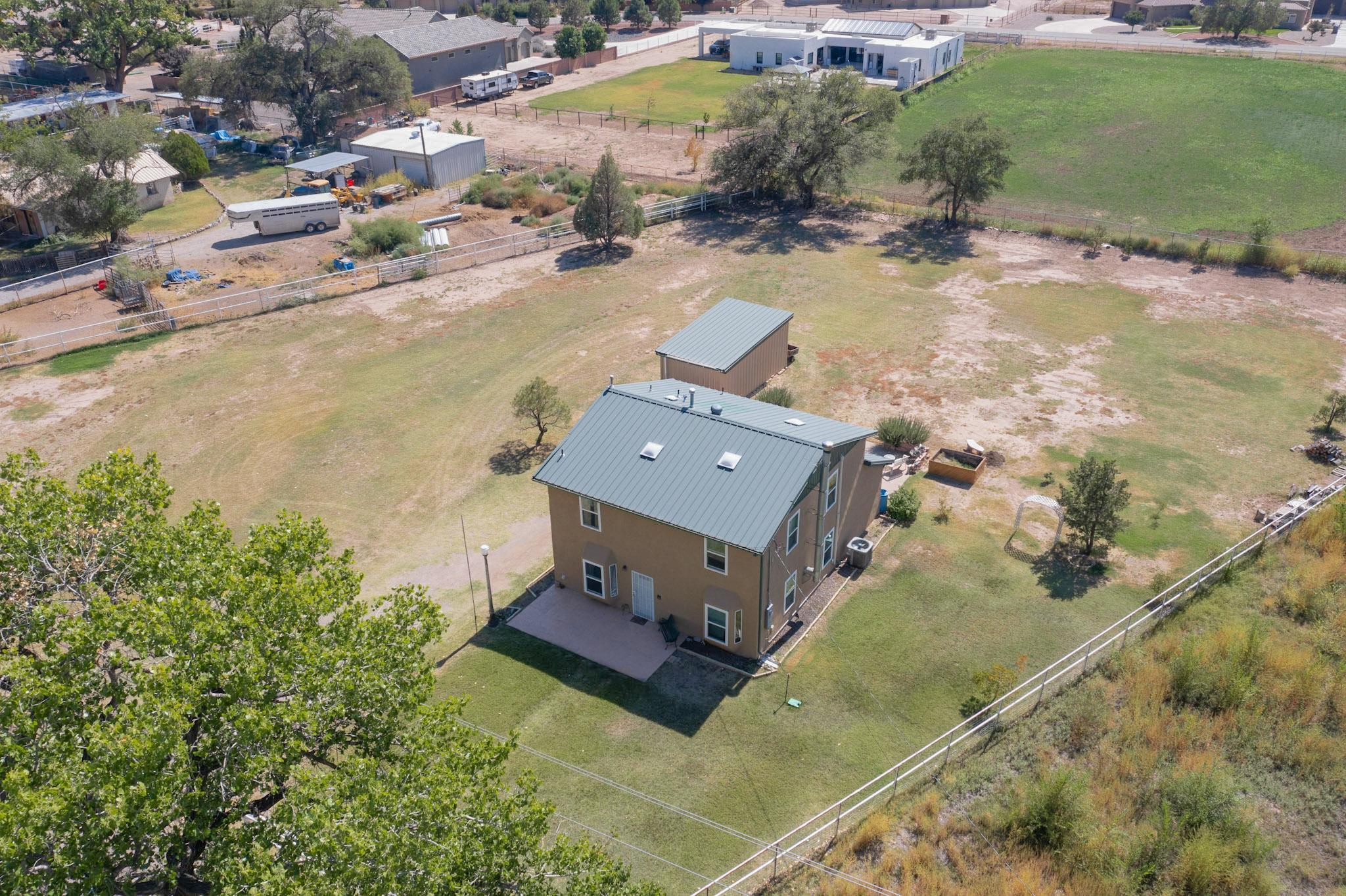 1413 LAKEVIEW Road SW