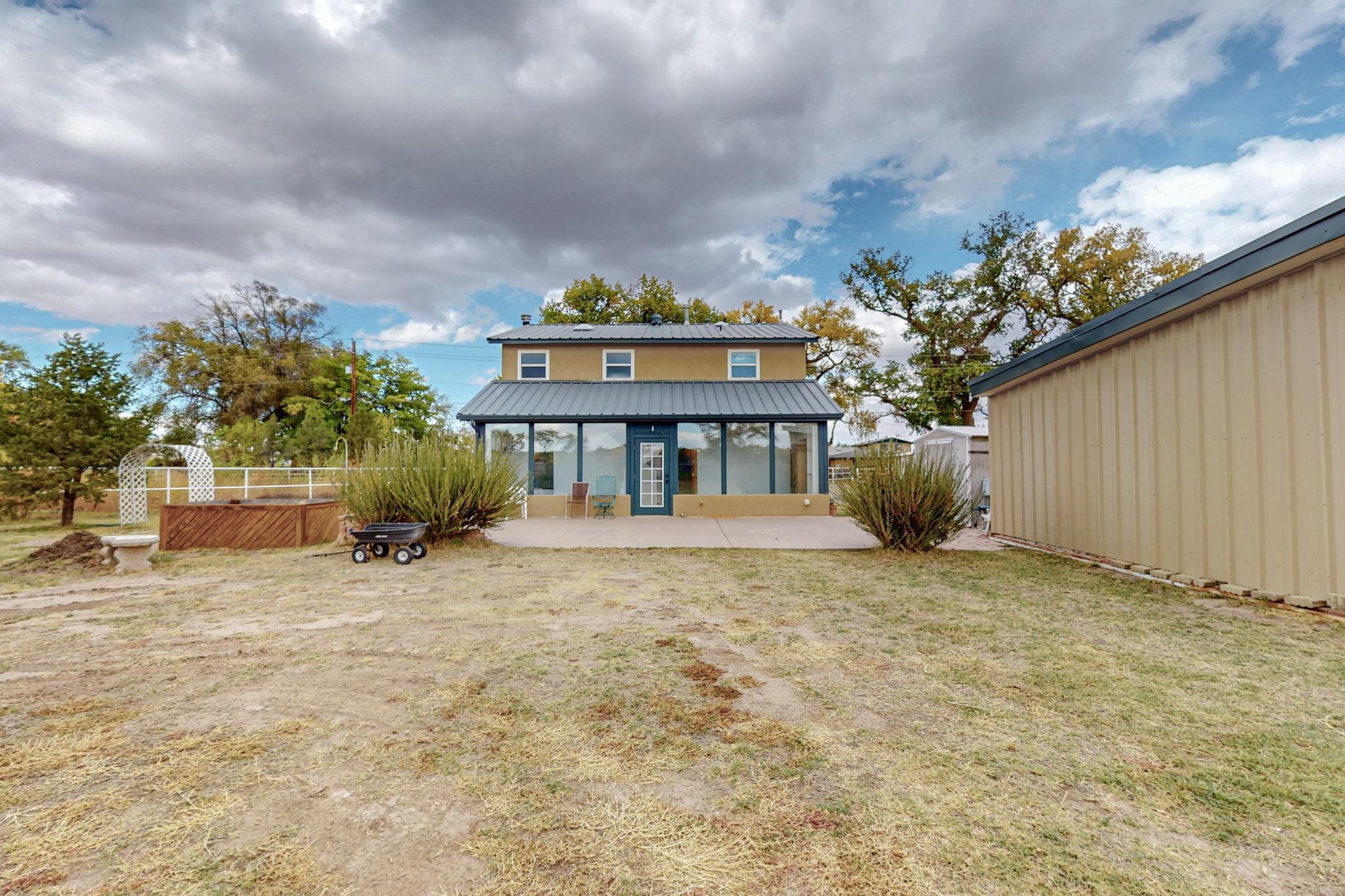 1413 LAKEVIEW Road SW