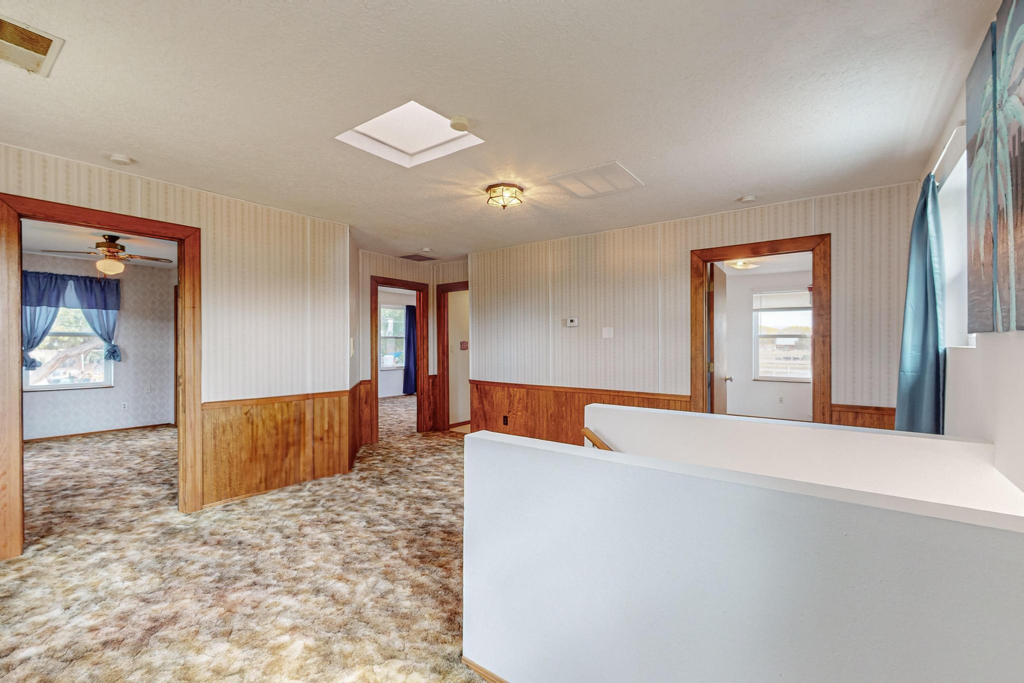 1413 LAKEVIEW Road SW