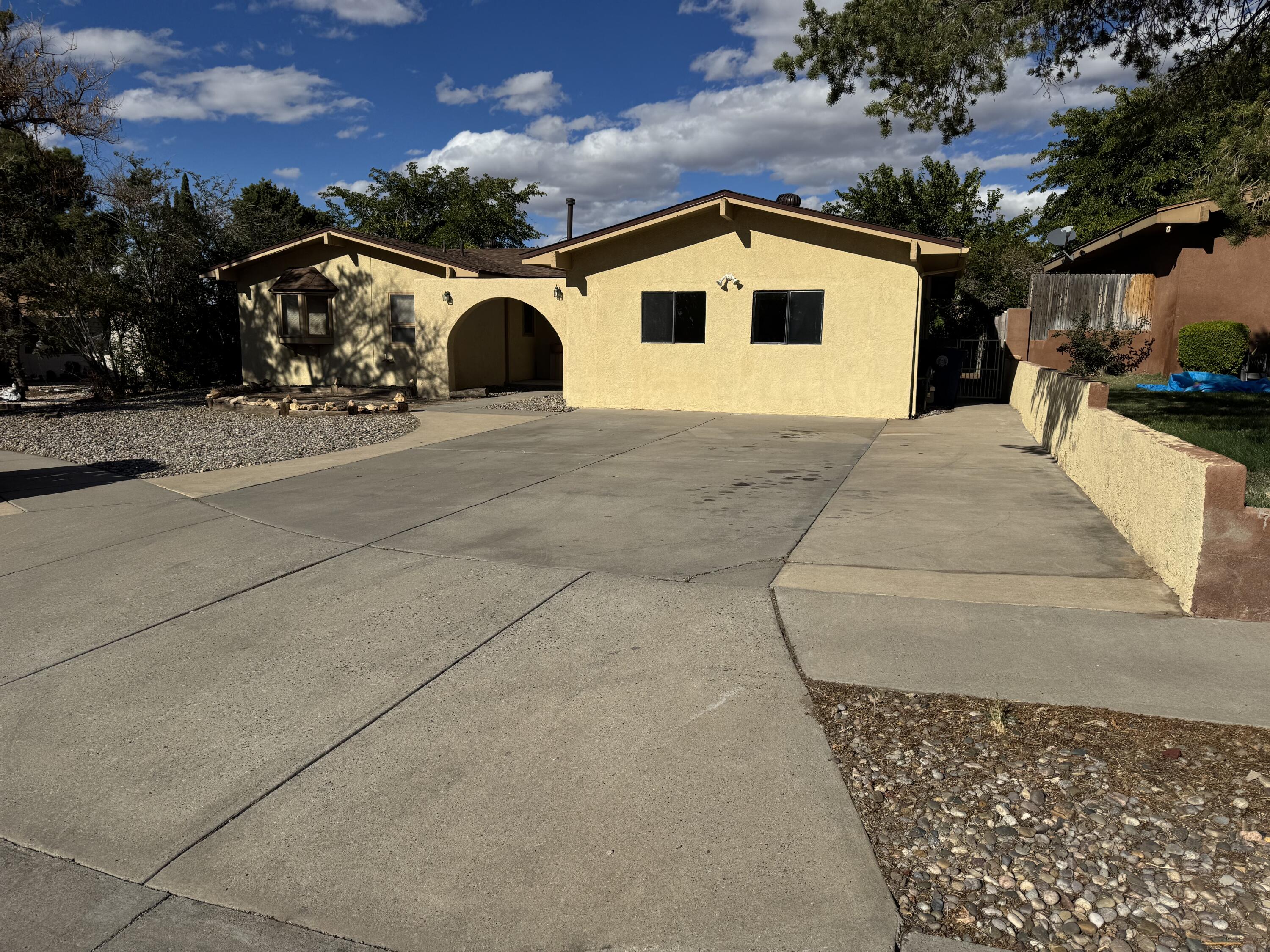 7337 TICONDEROGA Road NE