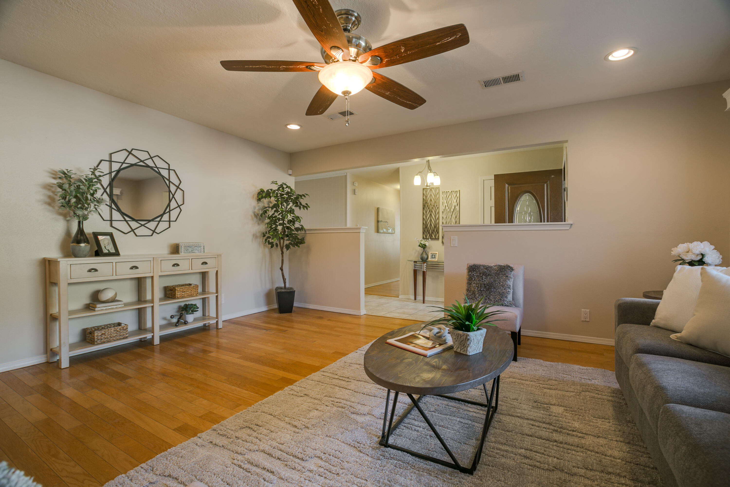 2825 PALO ALTO Drive NE
