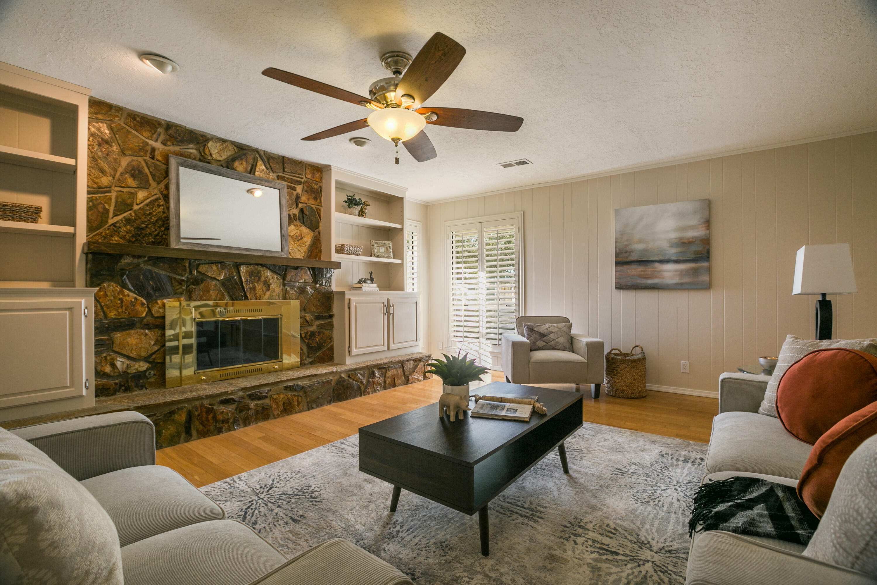 2825 PALO ALTO Drive NE