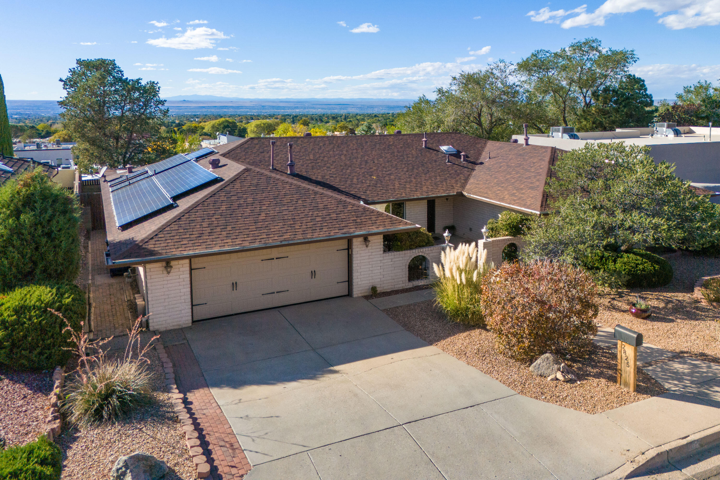 2825 PALO ALTO Drive NE