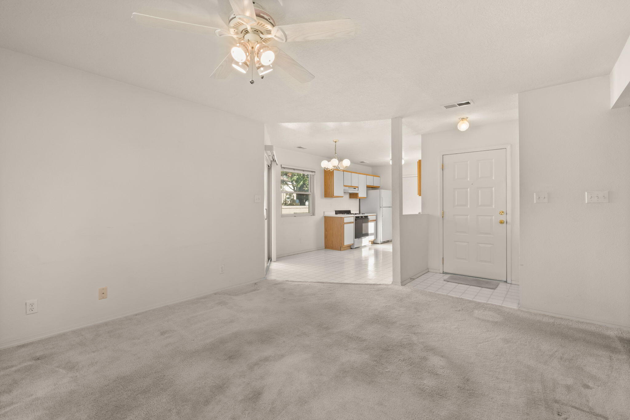 2312 HIGH DESERT Circle NE