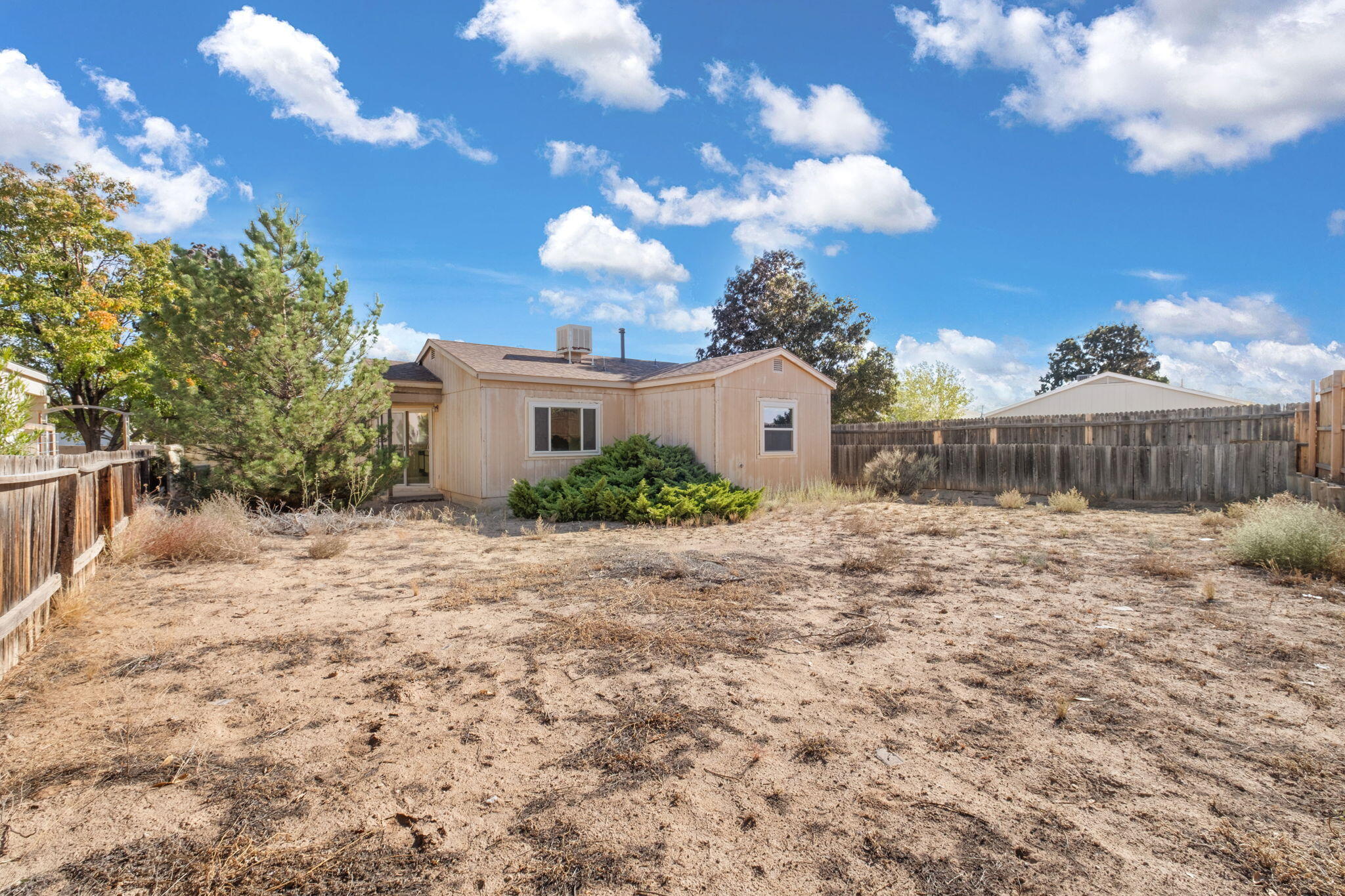2312 HIGH DESERT Circle NE