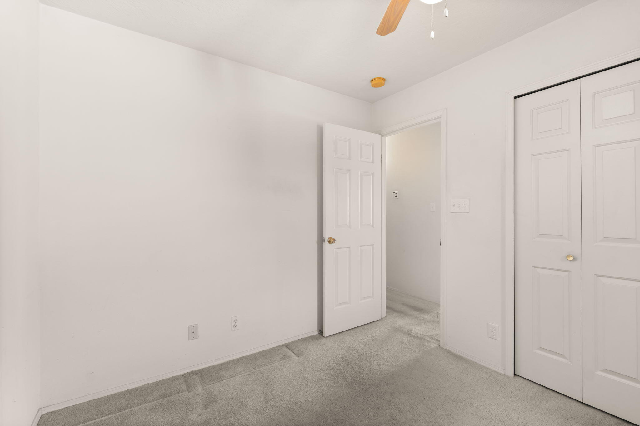 2312 HIGH DESERT Circle NE