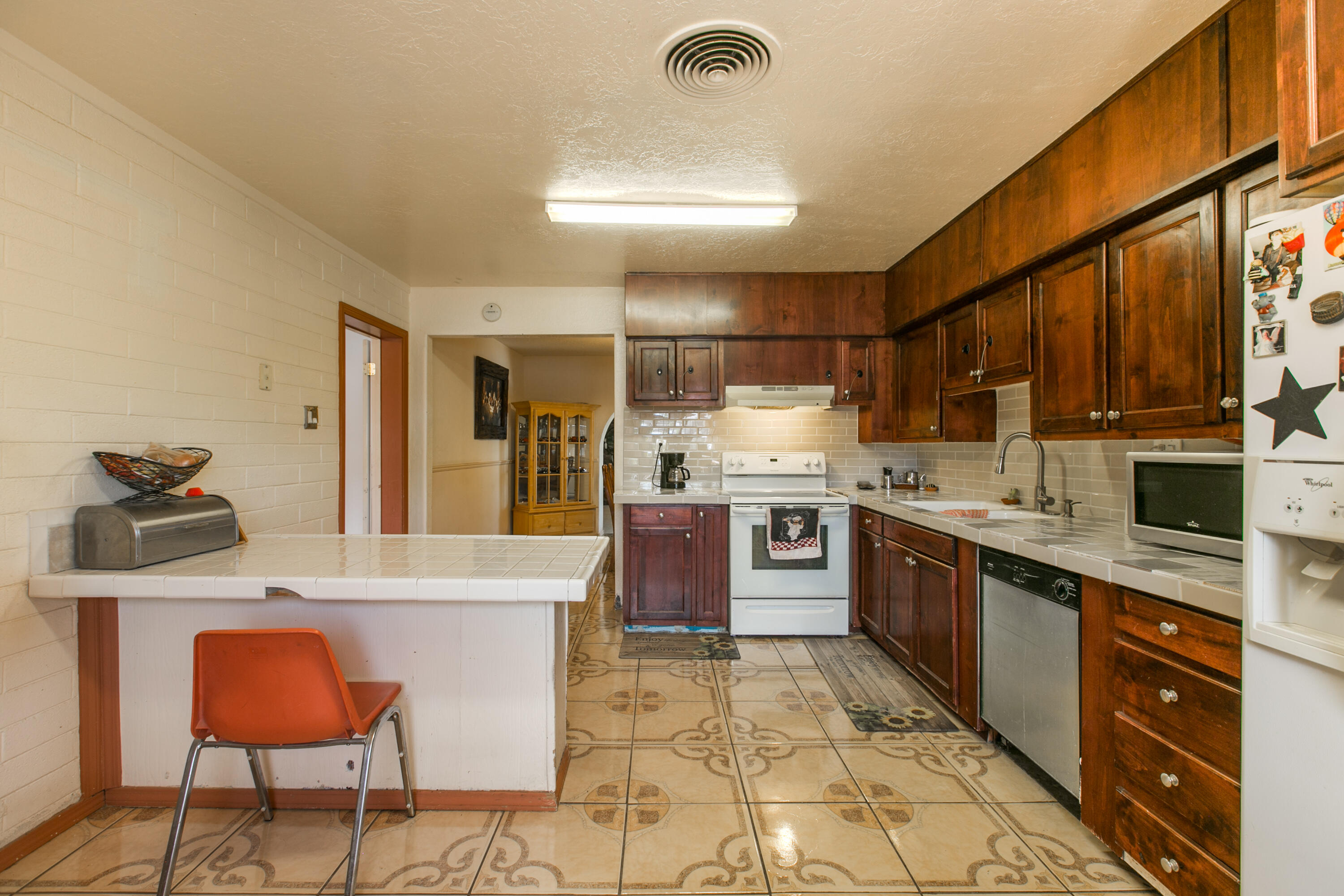 1520 ELFEGO BACA Drive SW