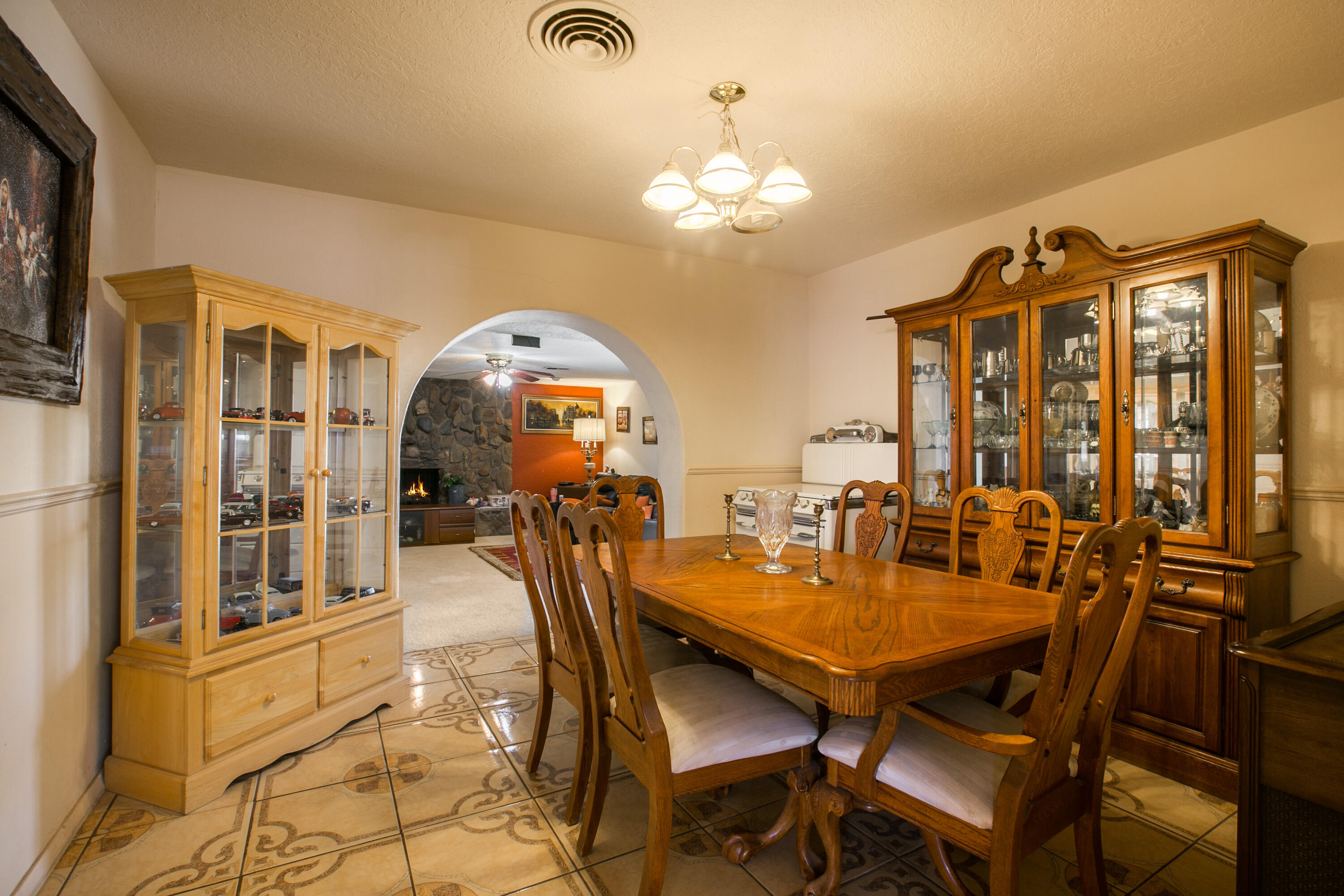 1520 ELFEGO BACA Drive SW