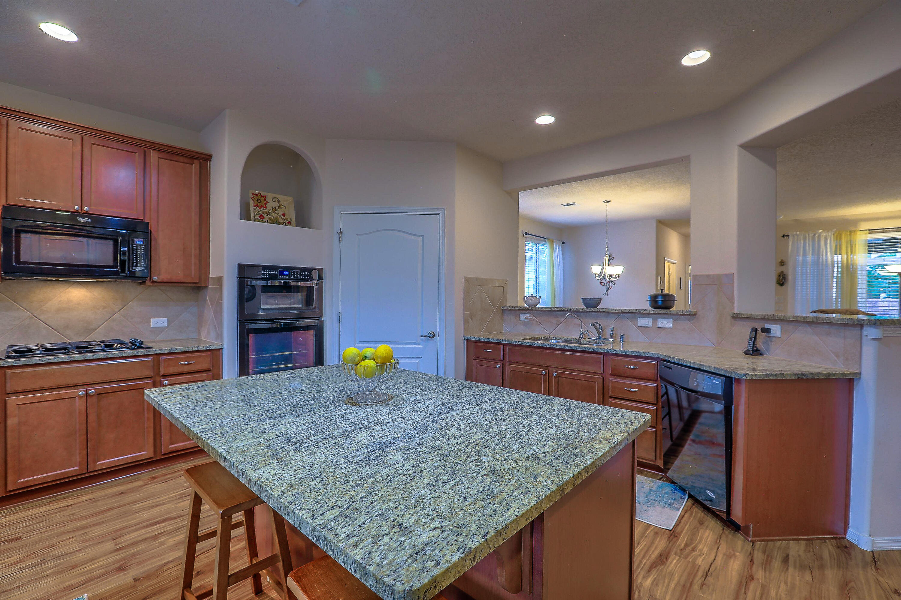 936 PRAIRIE ZINNIA Drive