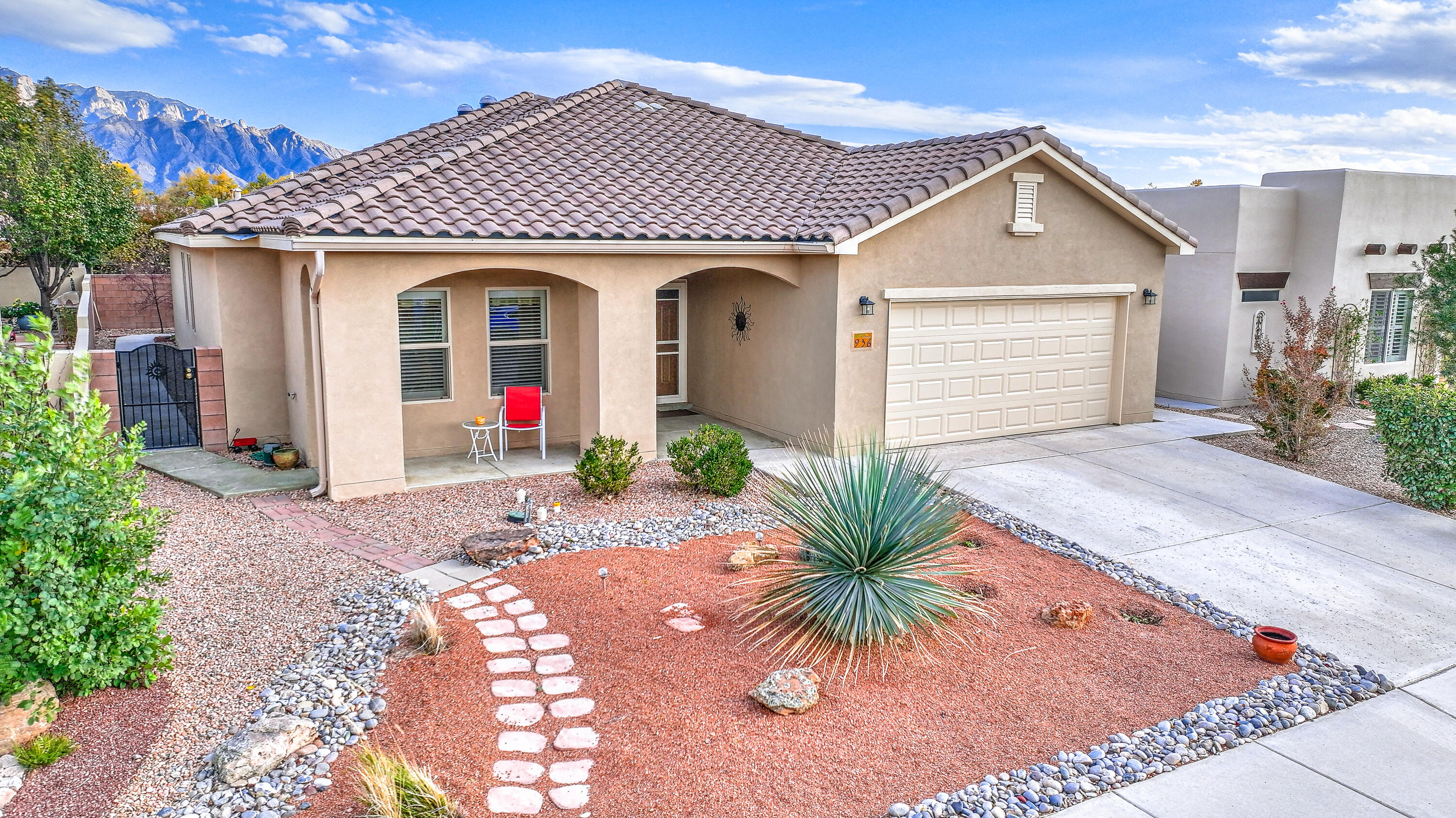936 PRAIRIE ZINNIA Drive