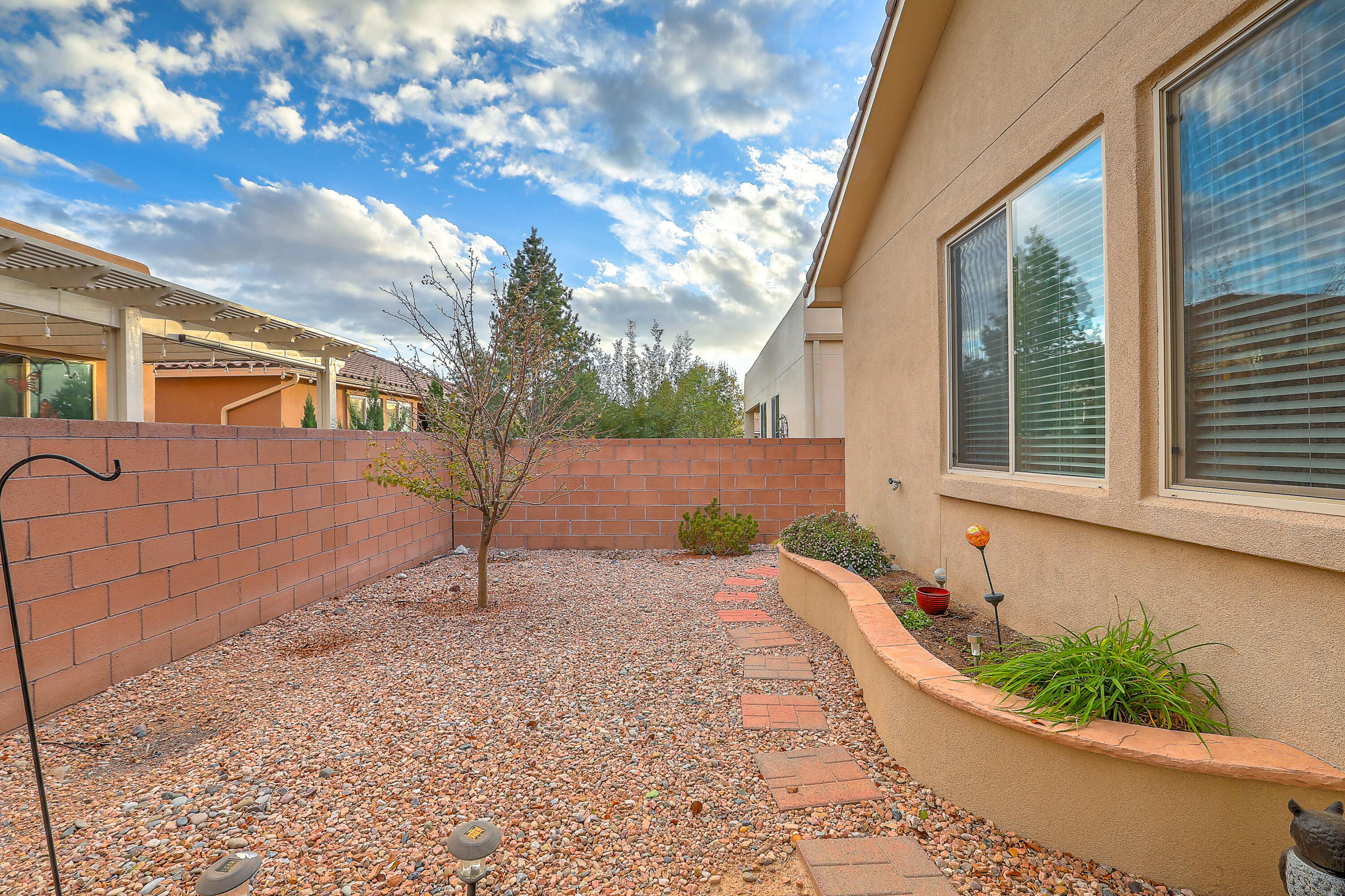 936 PRAIRIE ZINNIA Drive