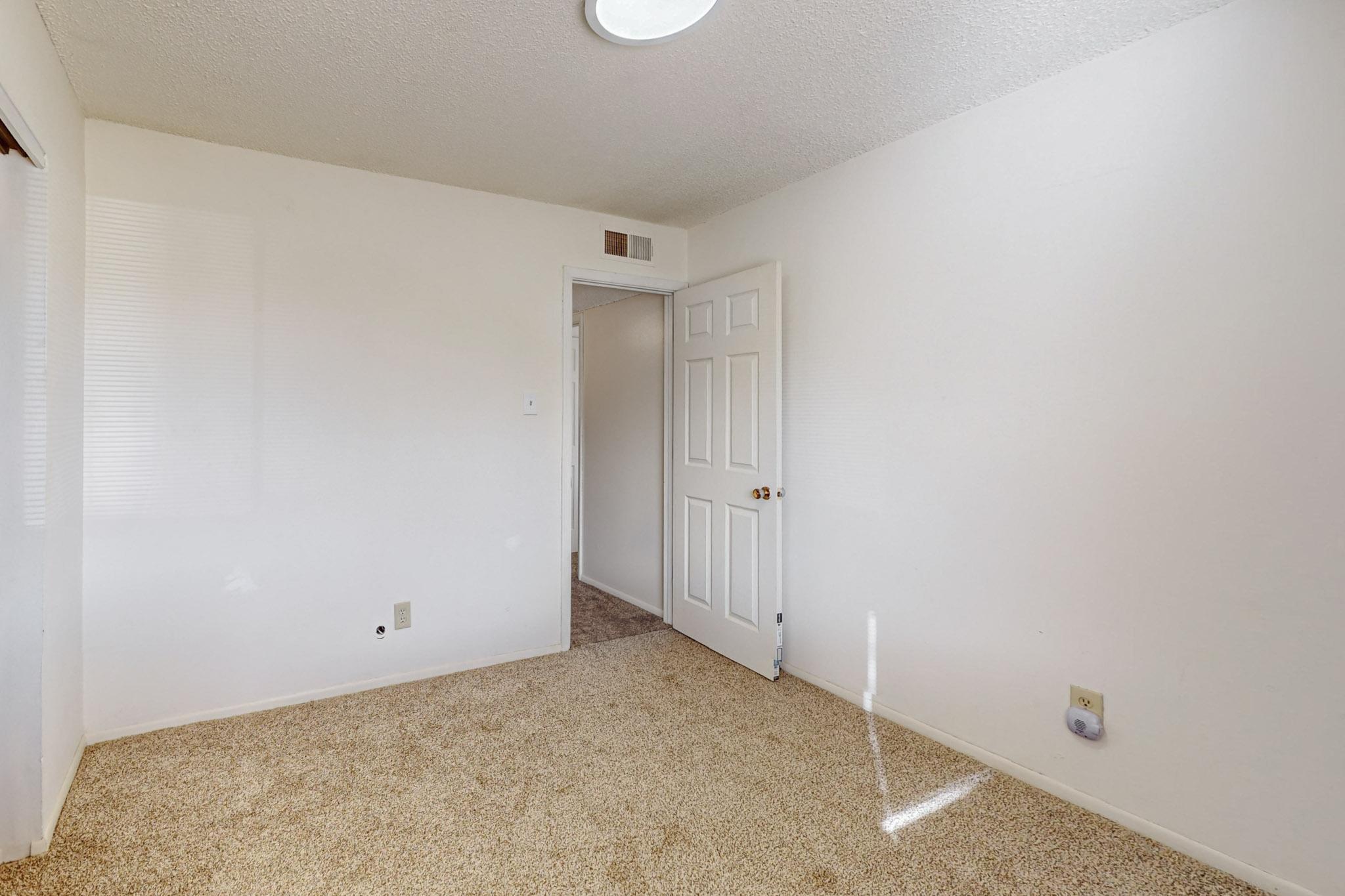 2621 DESERT GARDEN Lane SW