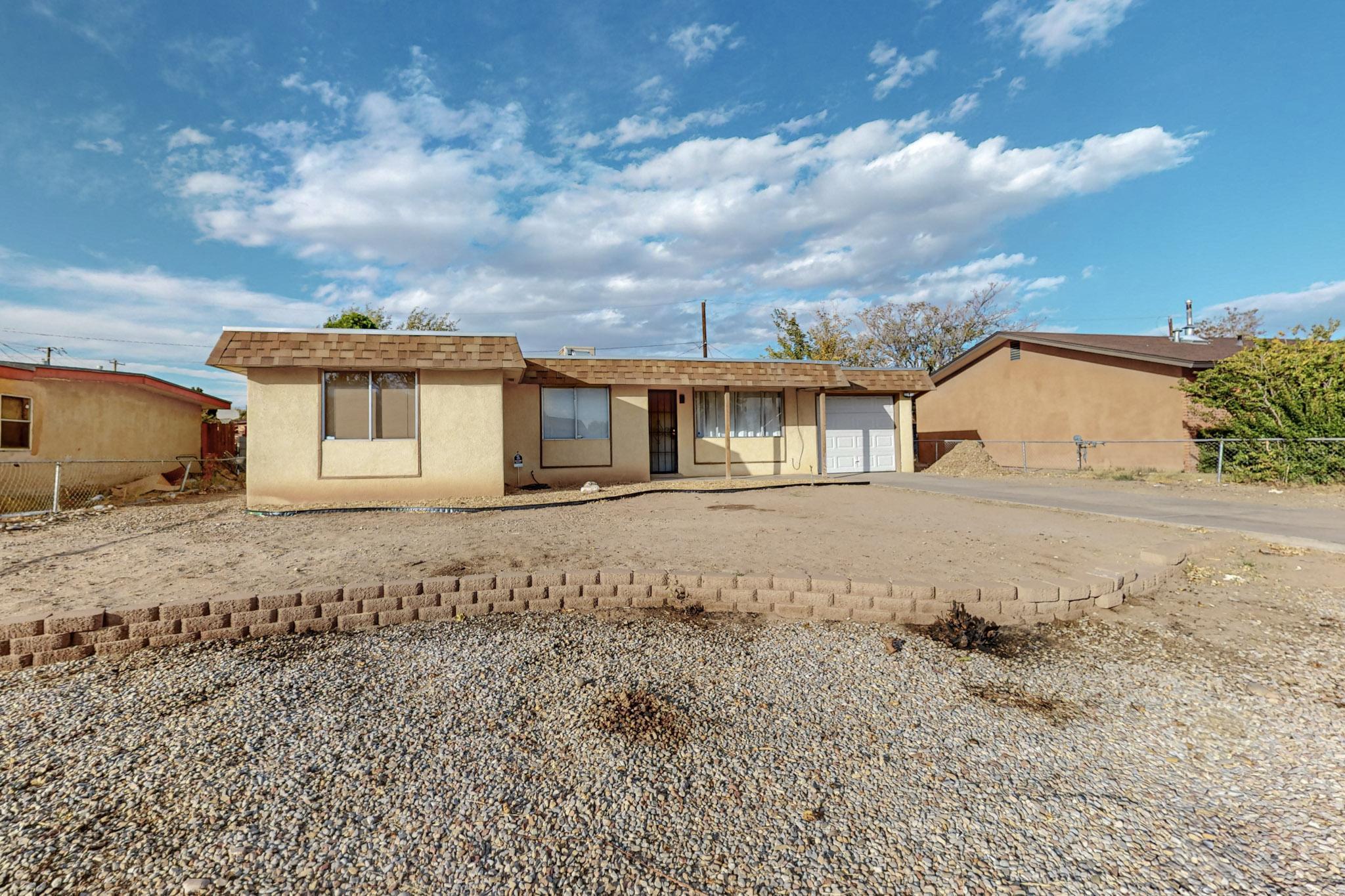 2621 DESERT GARDEN Lane SW