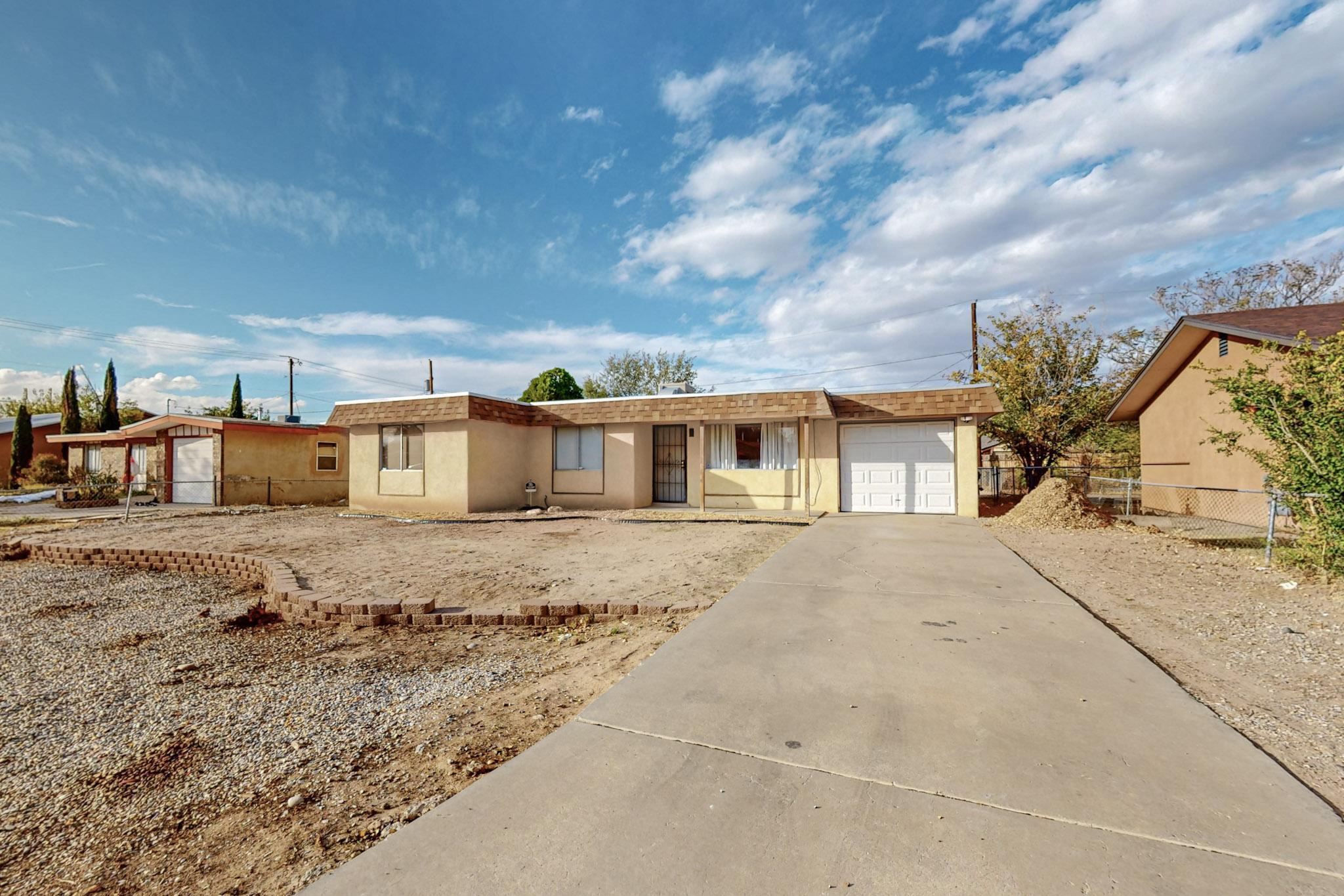 2621 DESERT GARDEN Lane SW