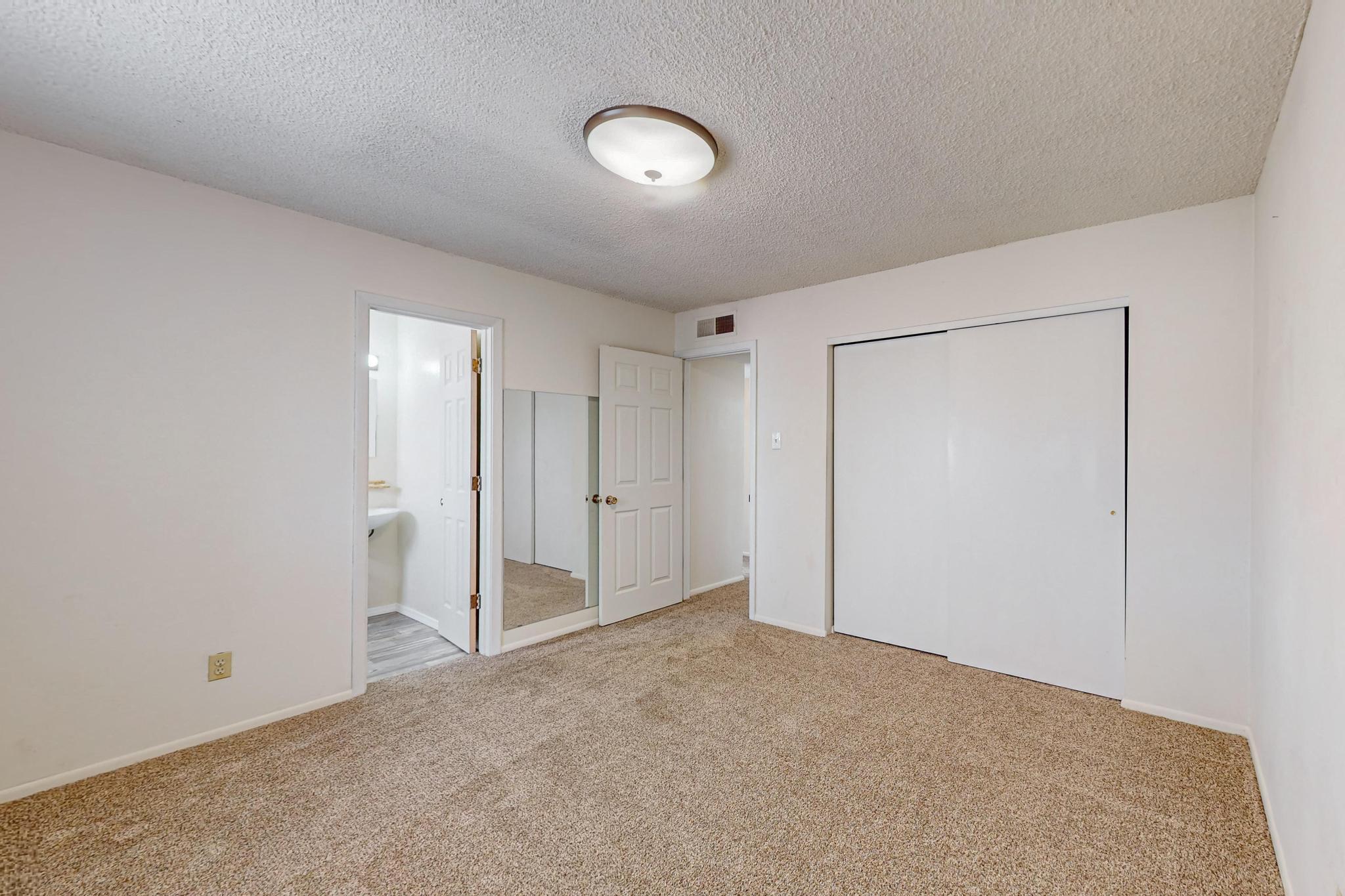 2621 DESERT GARDEN Lane SW