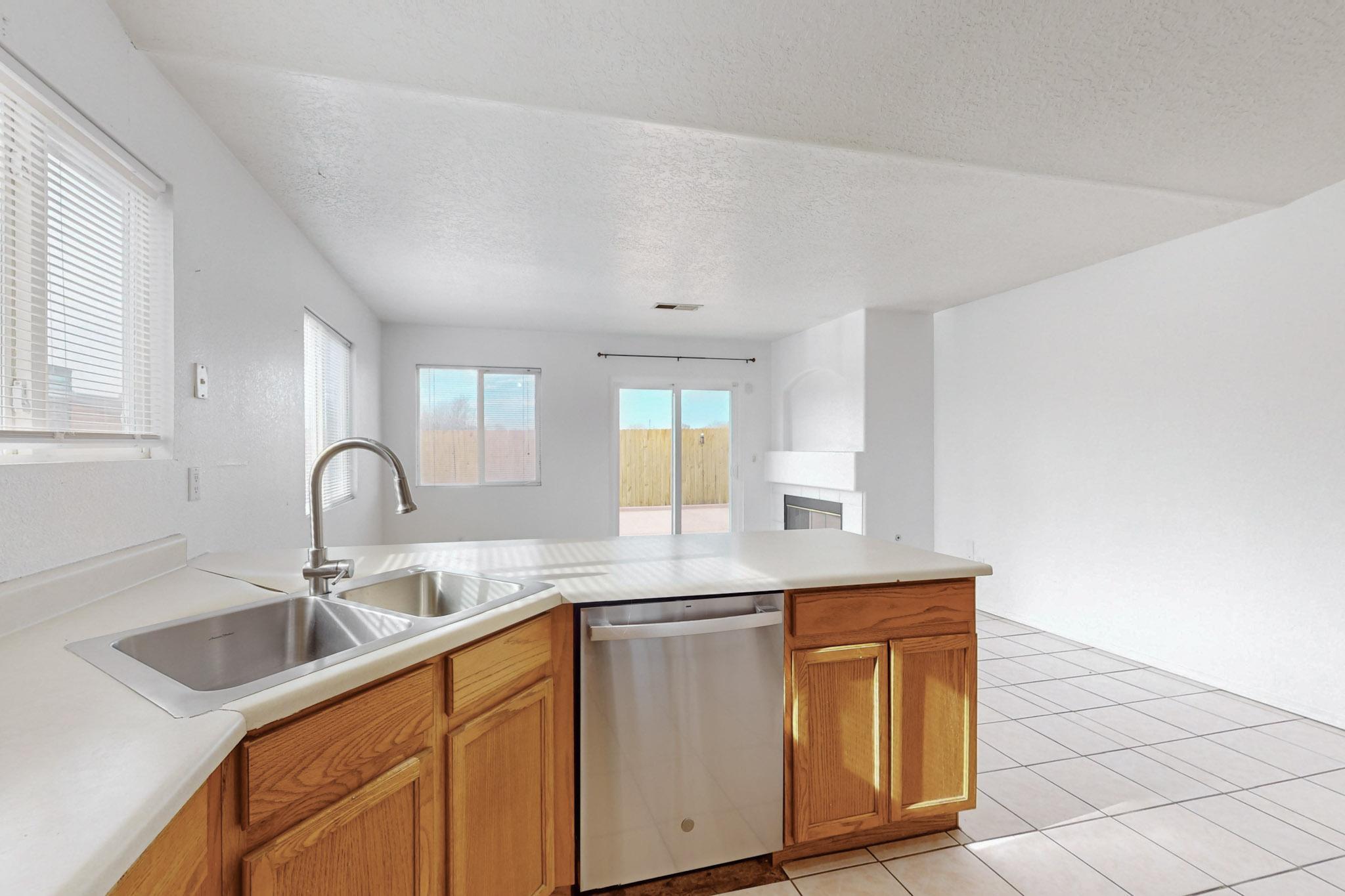 1323 QUIET DESERT Drive SW