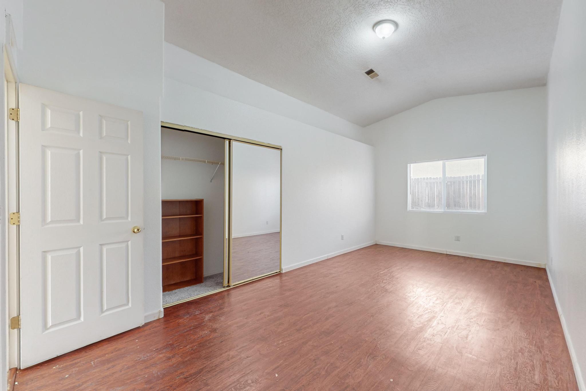 1323 QUIET DESERT Drive SW