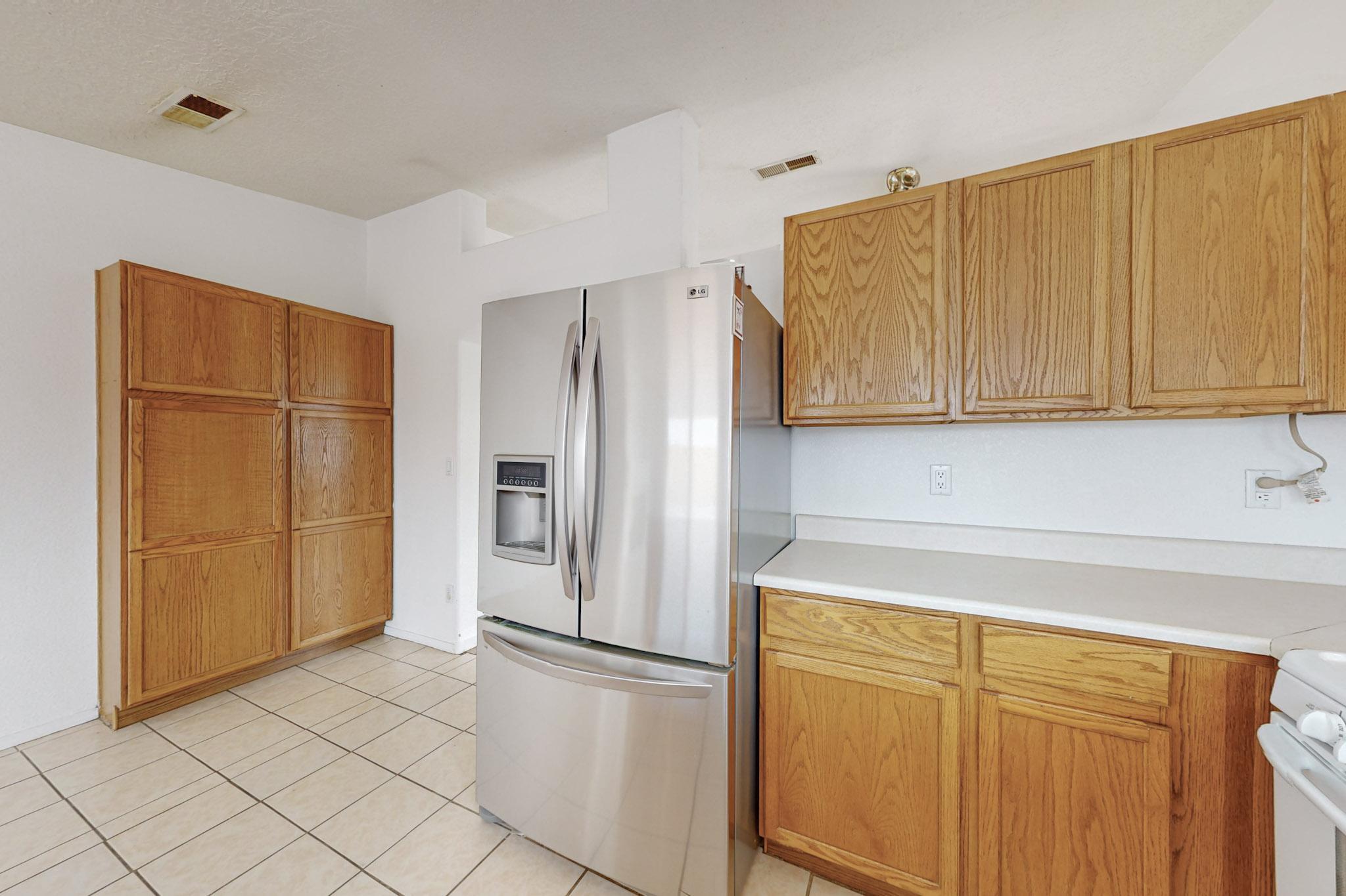 1323 QUIET DESERT Drive SW