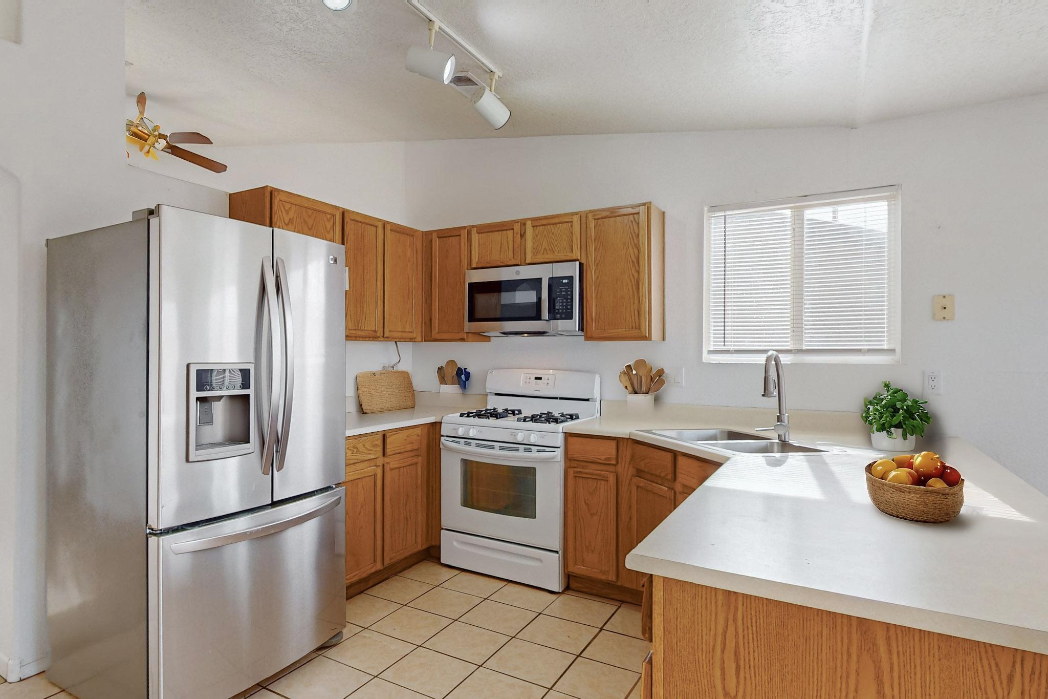 1323 QUIET DESERT Drive SW