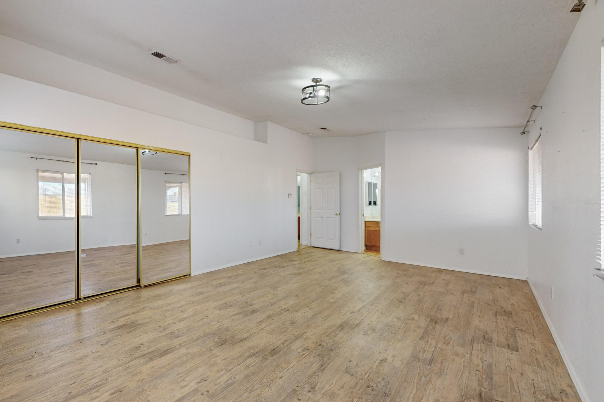 1323 QUIET DESERT Drive SW
