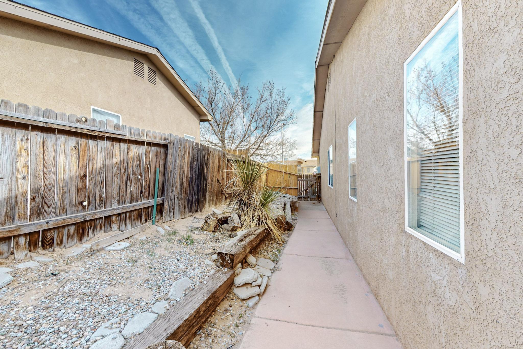 1323 QUIET DESERT Drive SW