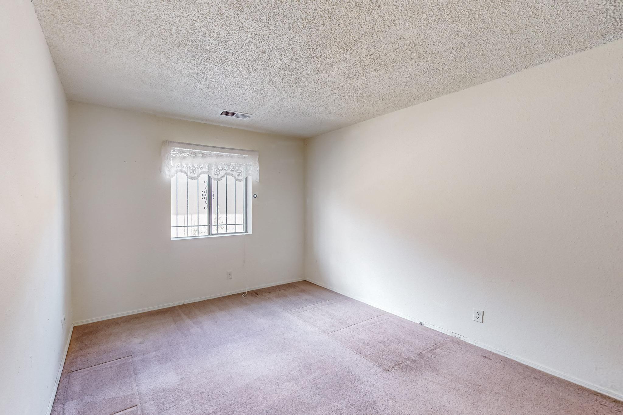 1331 APEX Court SE