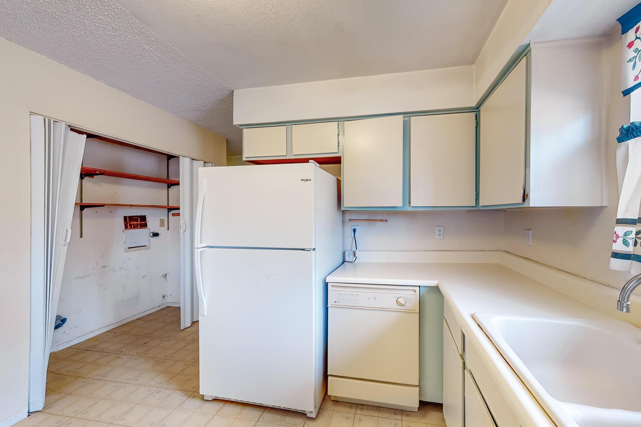 1331 APEX Court SE