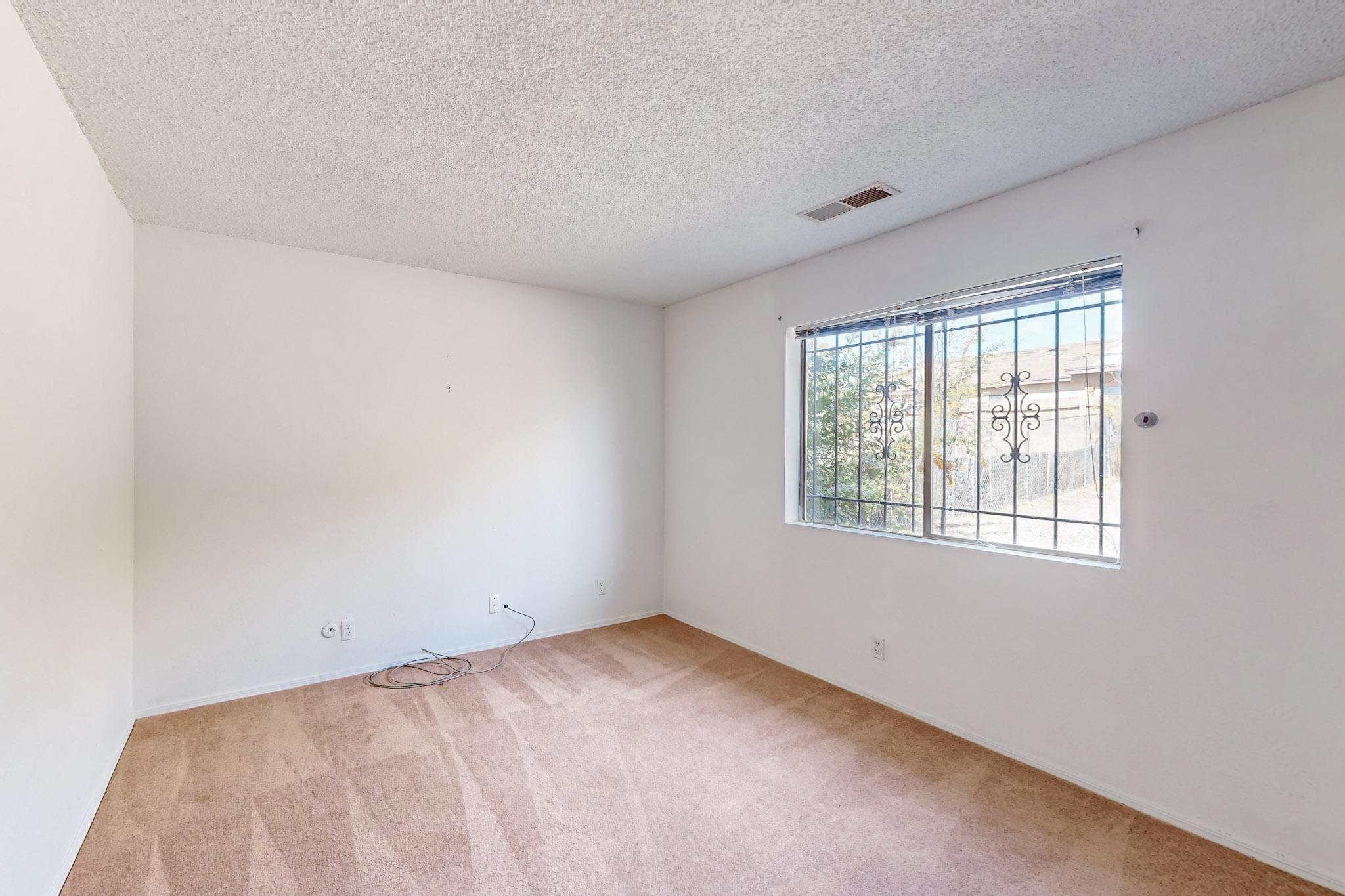 1331 APEX Court SE
