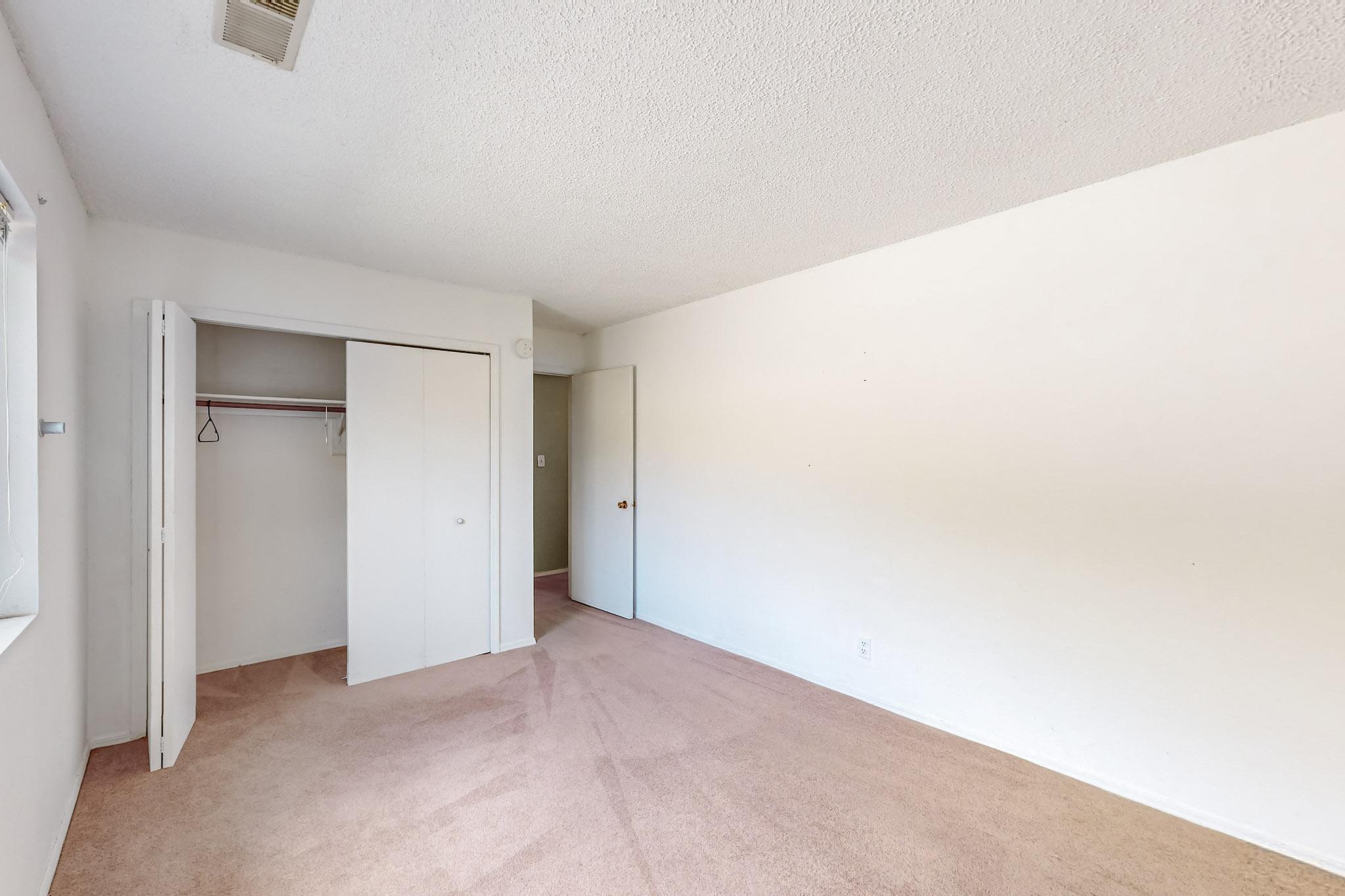 1331 APEX Court SE