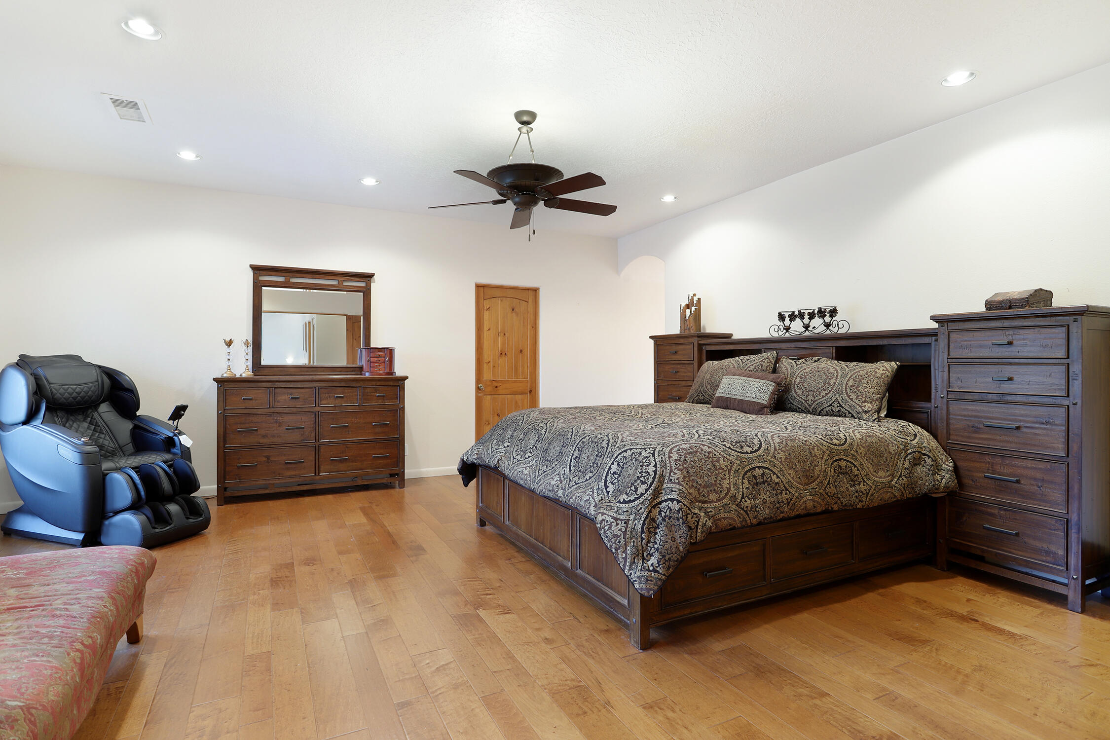 1650 RANCHO GUADALUPE Trail NW