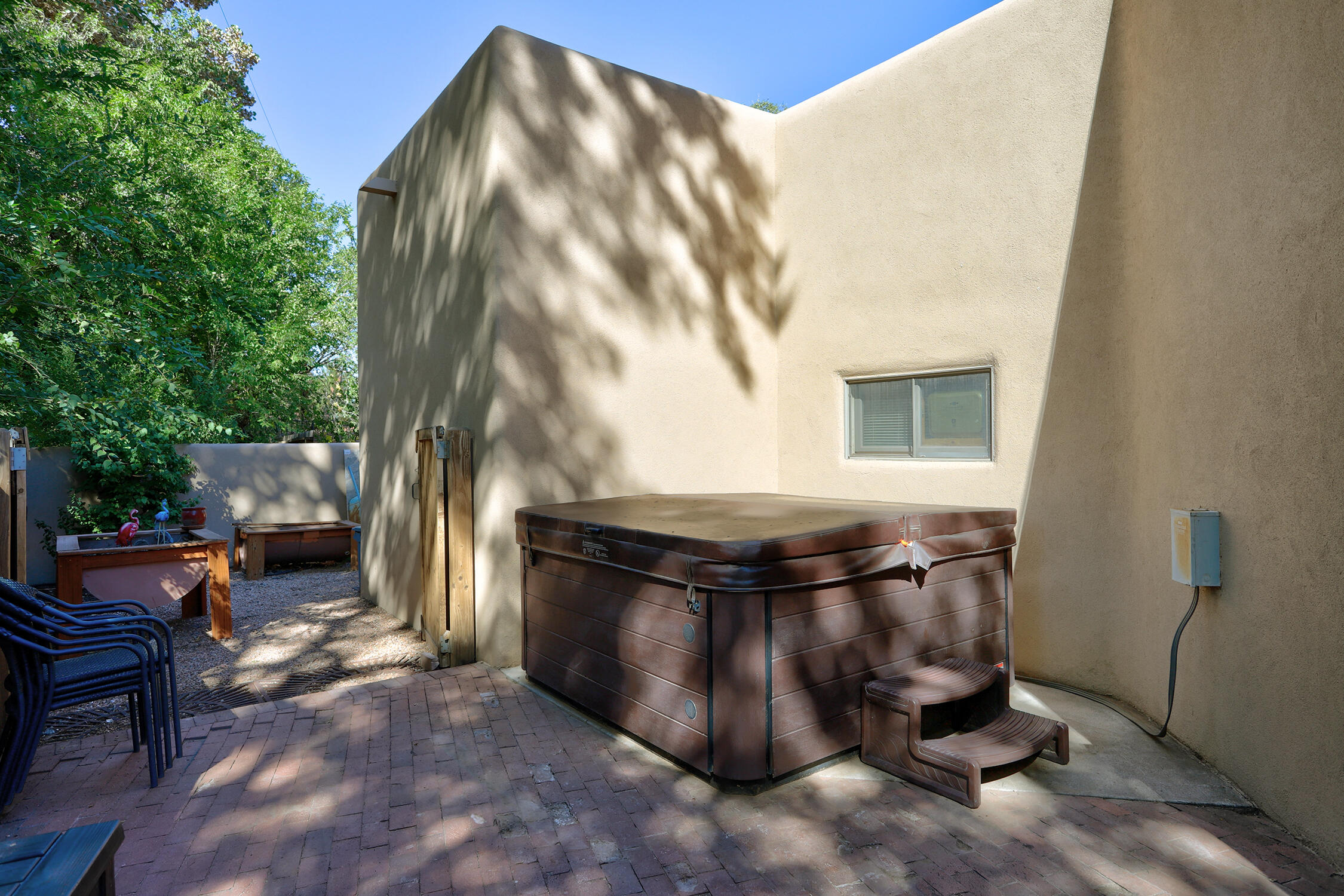 1650 RANCHO GUADALUPE Trail NW